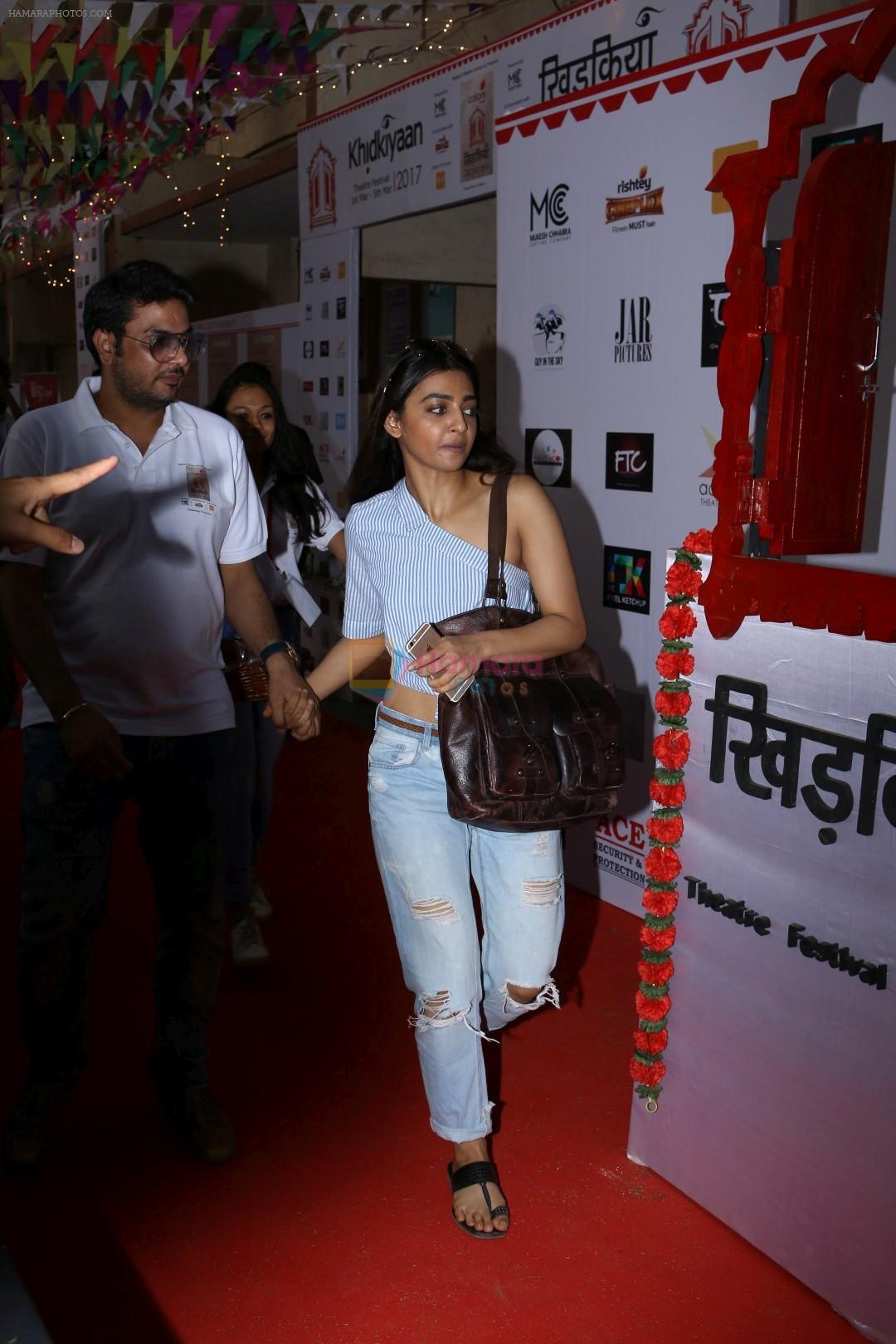Radhika Apte at Colors khidkiyaan Theatre Festival on 2nd March 2017