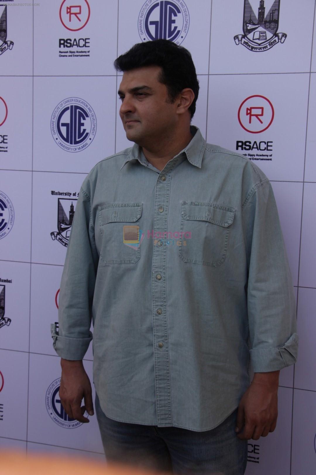 Sidharth Roy Kapoor at the Launch of Ramesh Sippy Academy Of Cinema & Entertainment on 9th March 2017