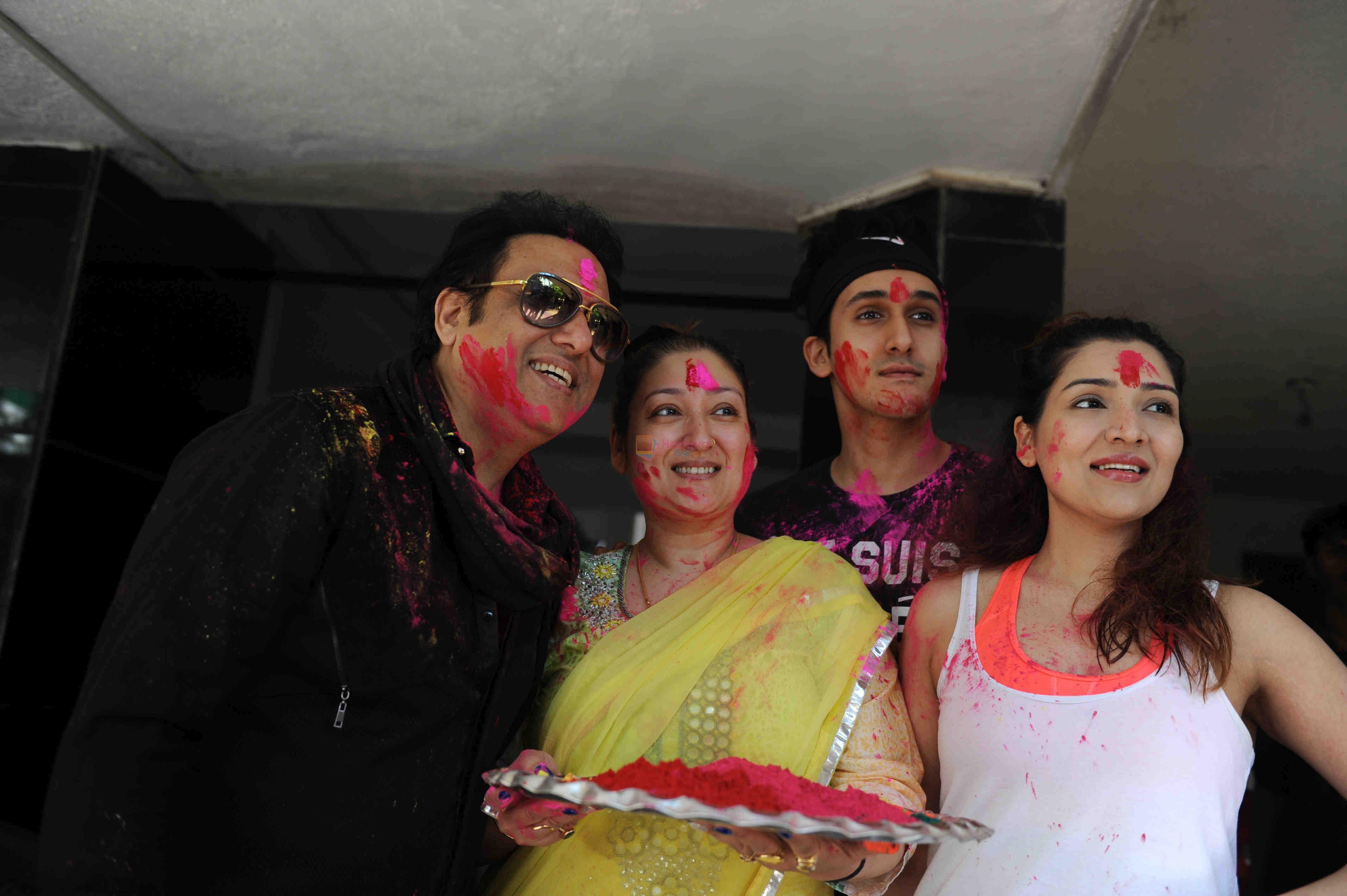 Govinda celebrates Holi with his family on 13th March 2017