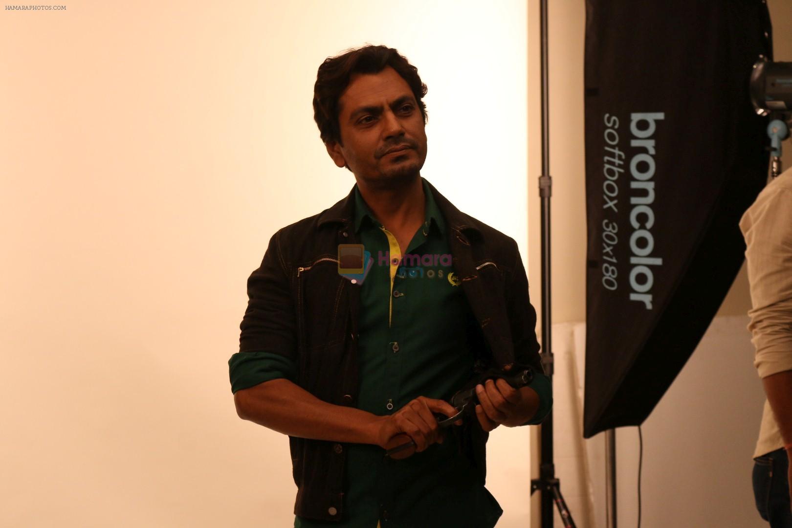 Nawazuddin Siddiqui at the Shooting For His First Movie Poster Of His Upcoming Film Babumoshai Bandookbaaz's on 19th March 2017