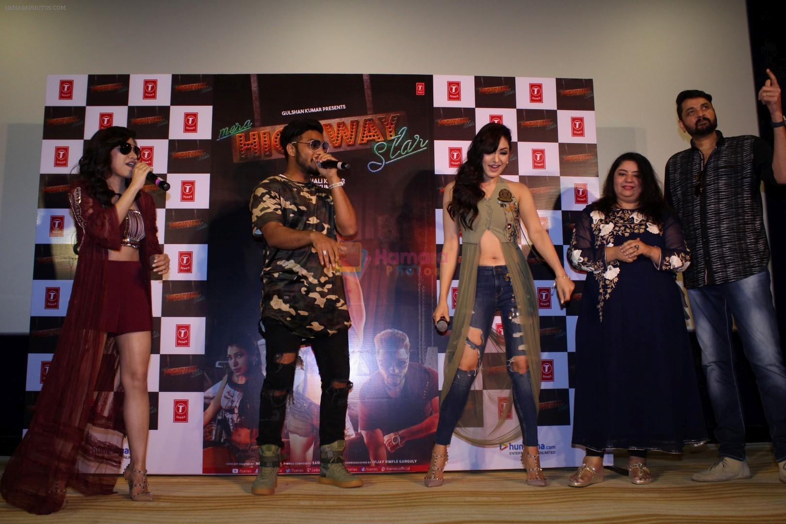 Raftaar, Tulsi Kumar, Khushali Kumar at The Launch Of Single Song Mera Highway Star