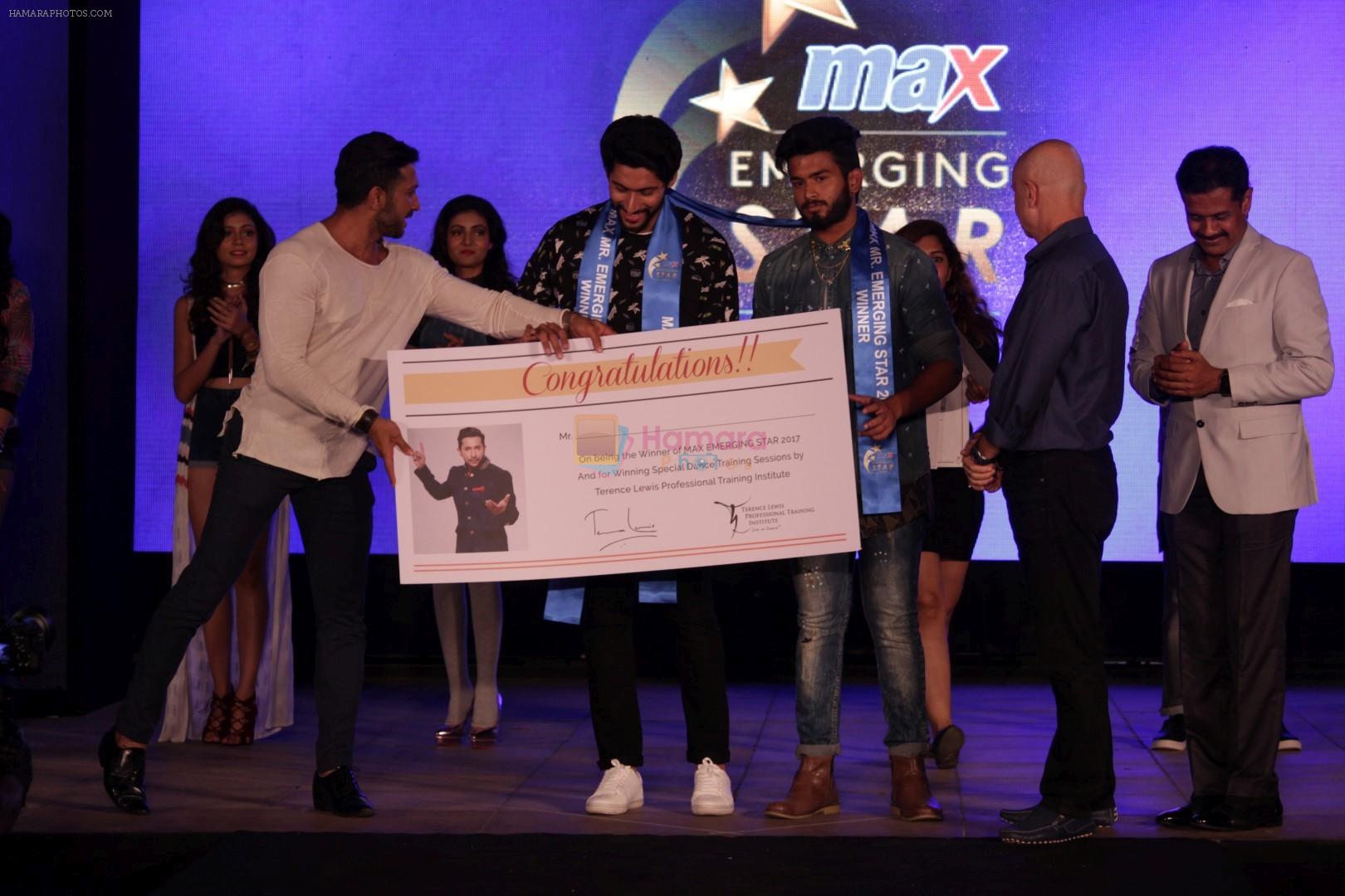 Terence Lewis at The Grand Finale Of Max Emerging Star on 19th April 2017