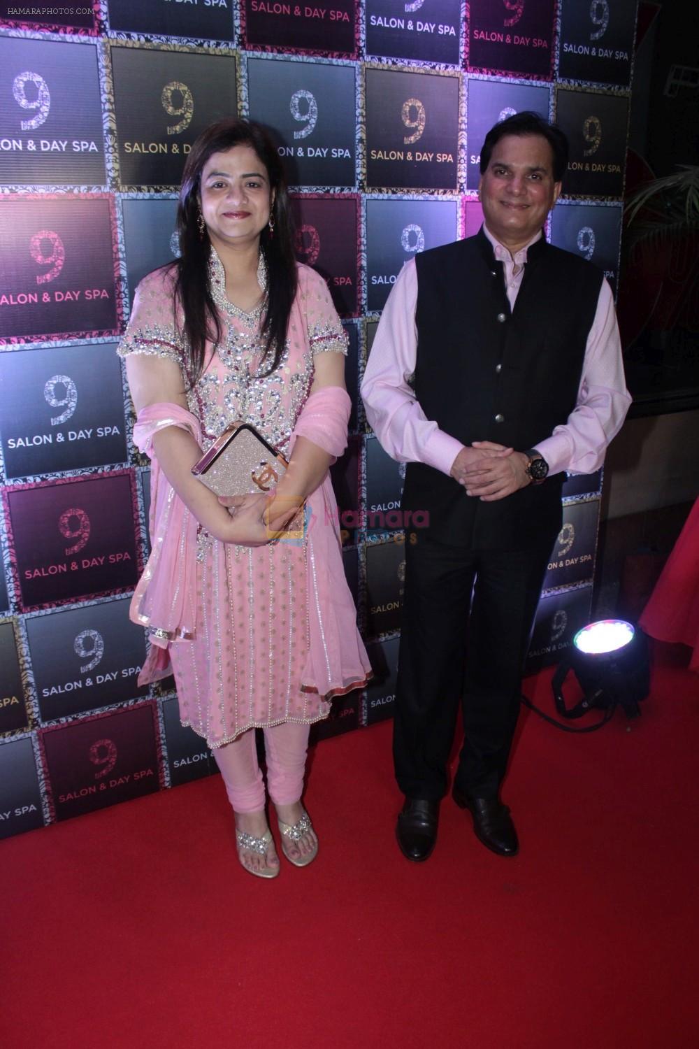 Lalit Pandit at the launch of 9 Salon & Day Spa on 22nd April 2017