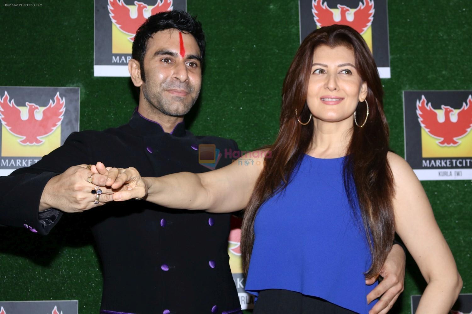 Sangeeta Bijlani At Grand Finale Of India's First Dance Week In Association With Sandip Soparrkar on 30th April 2017