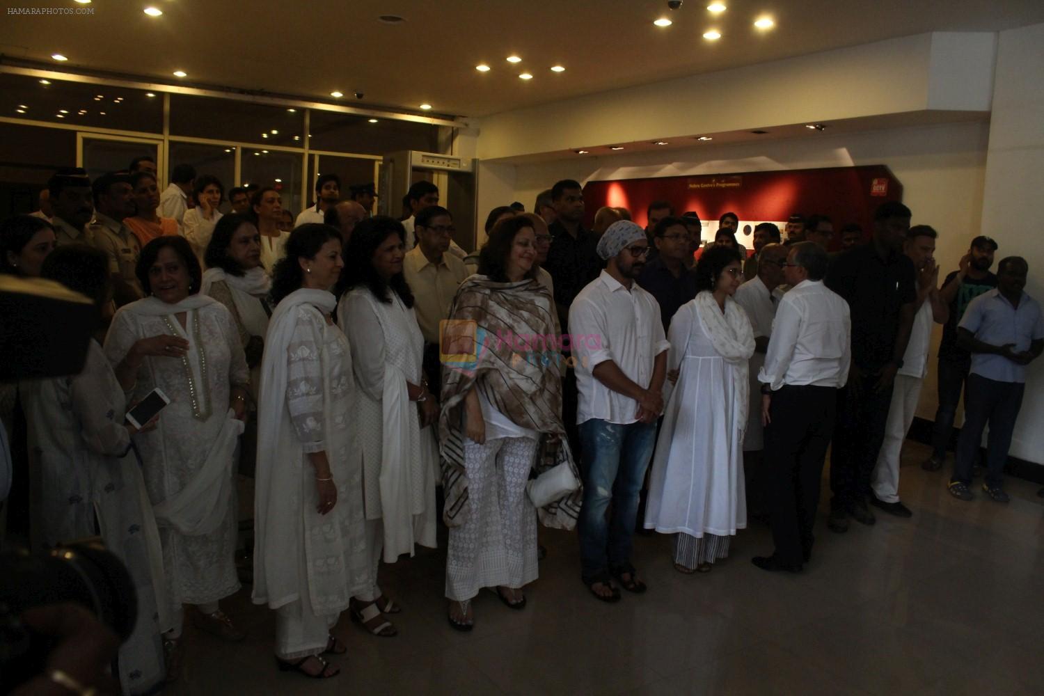 Aamir Khan at Vinod Khanna Prayer Meet on 4th May 2017