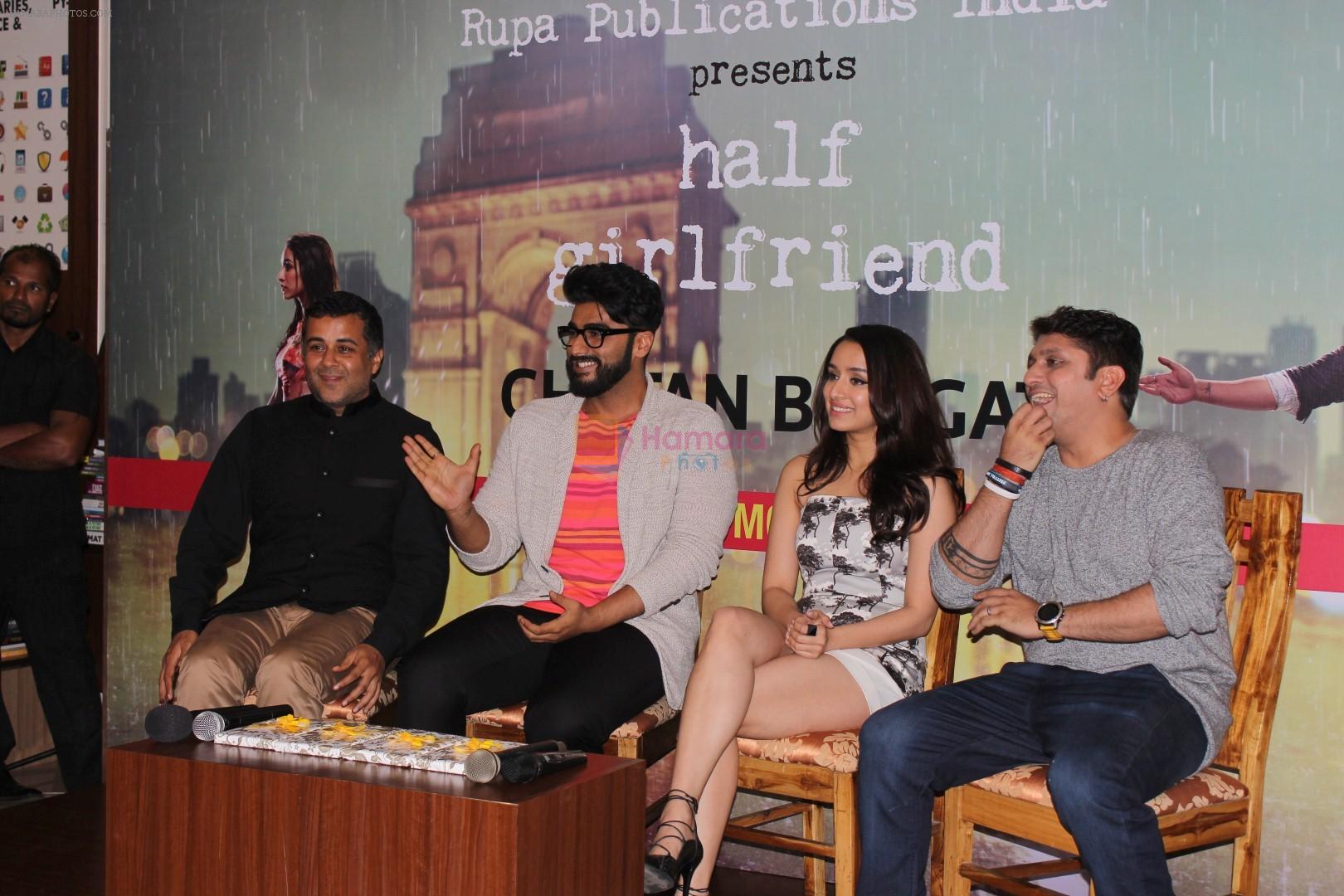 Arjun Kapoor, Shraddha Kapoor, Mohit Suri, Chetan Bhagat at The Book Launch Of Half Girlfriend on 8th May 2017