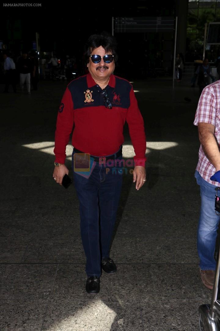 Pankaj Udhas Spotted At Airport on 26th May 2017