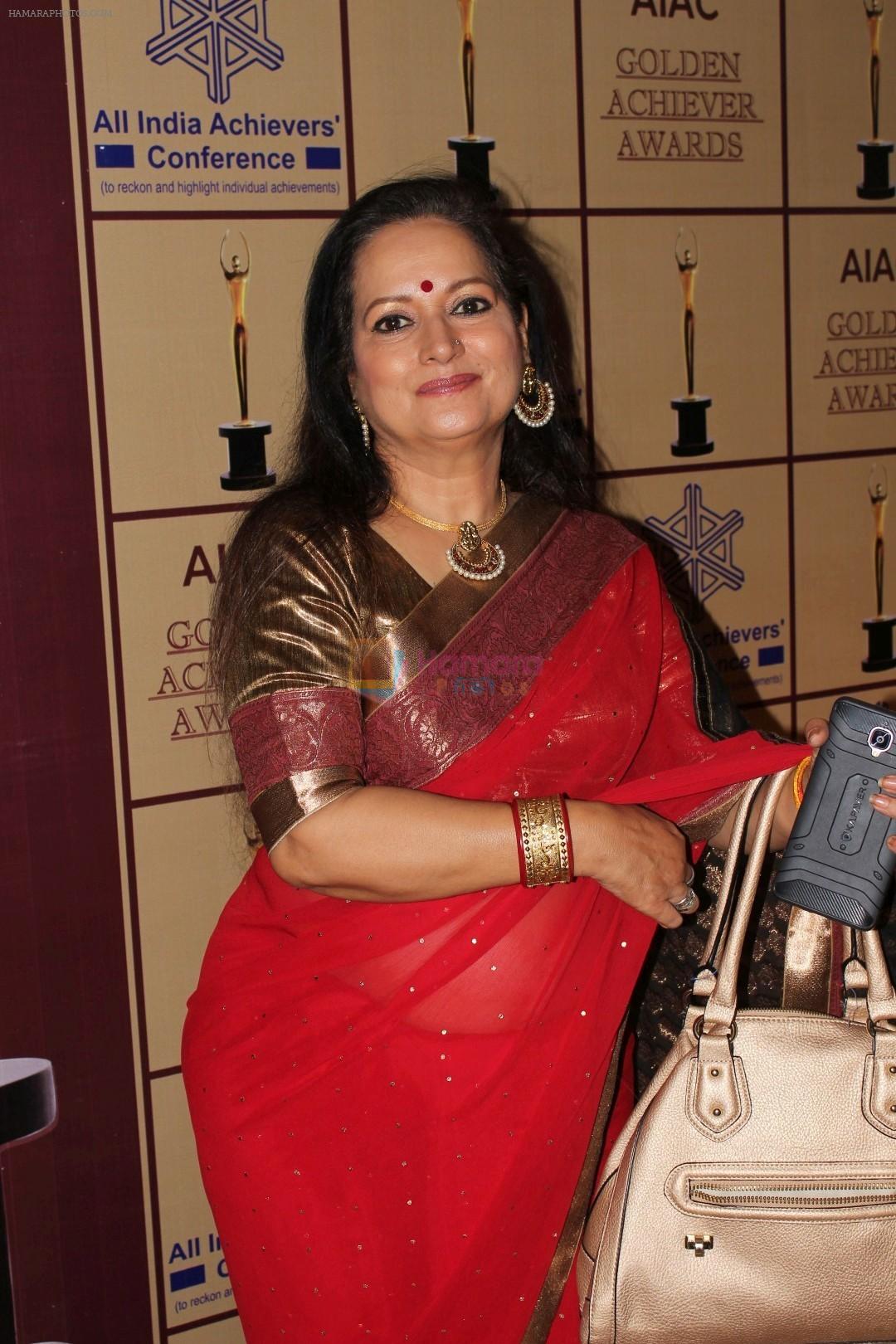 Himani Shivpuri at All India Achievers Award on 30th May 2017
