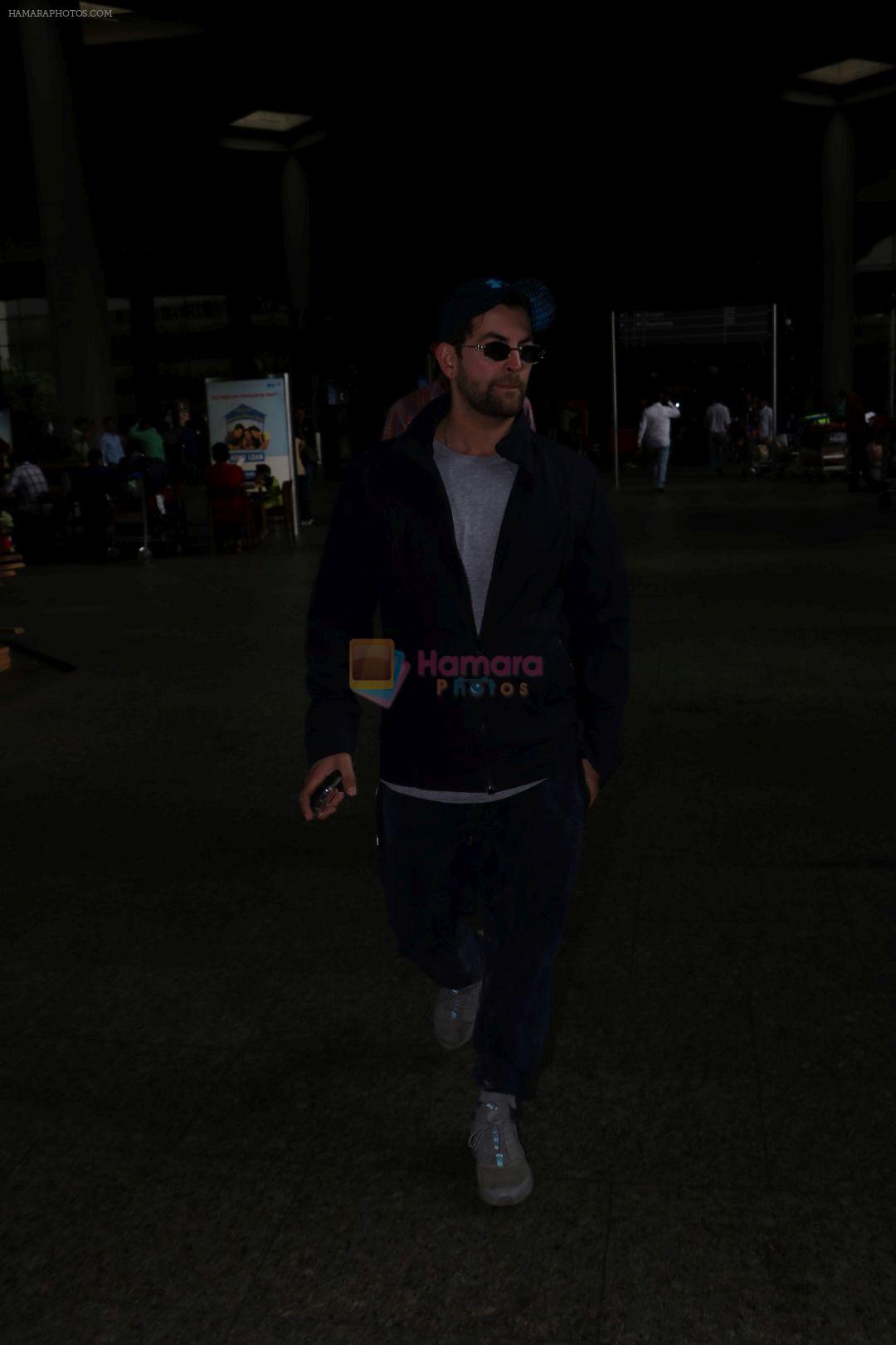 Neil Nitin Mukesh at the Airport on 10th June 2017