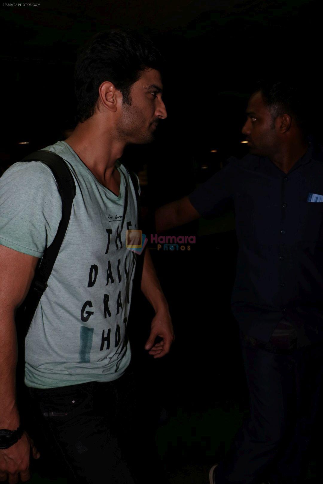 Sushant Singh Rajput at the Airport on 20th June 2017