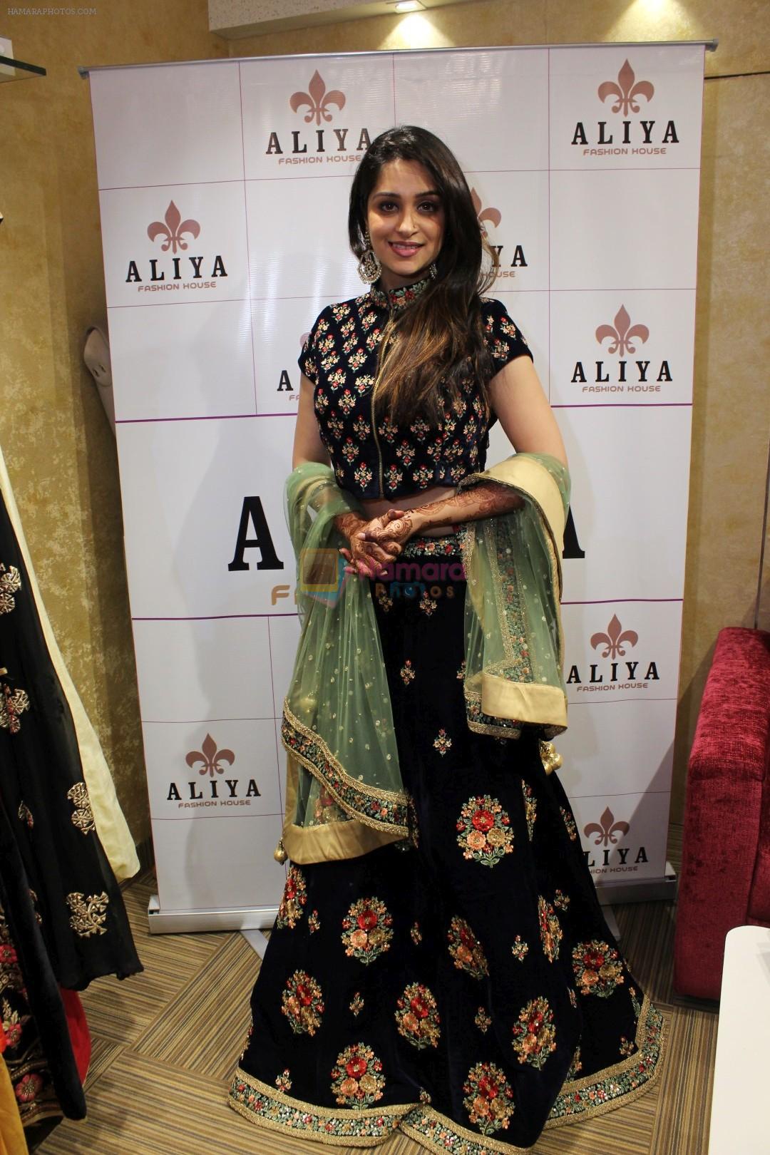 Dipika Kakar At Launch Of Aliya Fashion House on 28th June 2017
