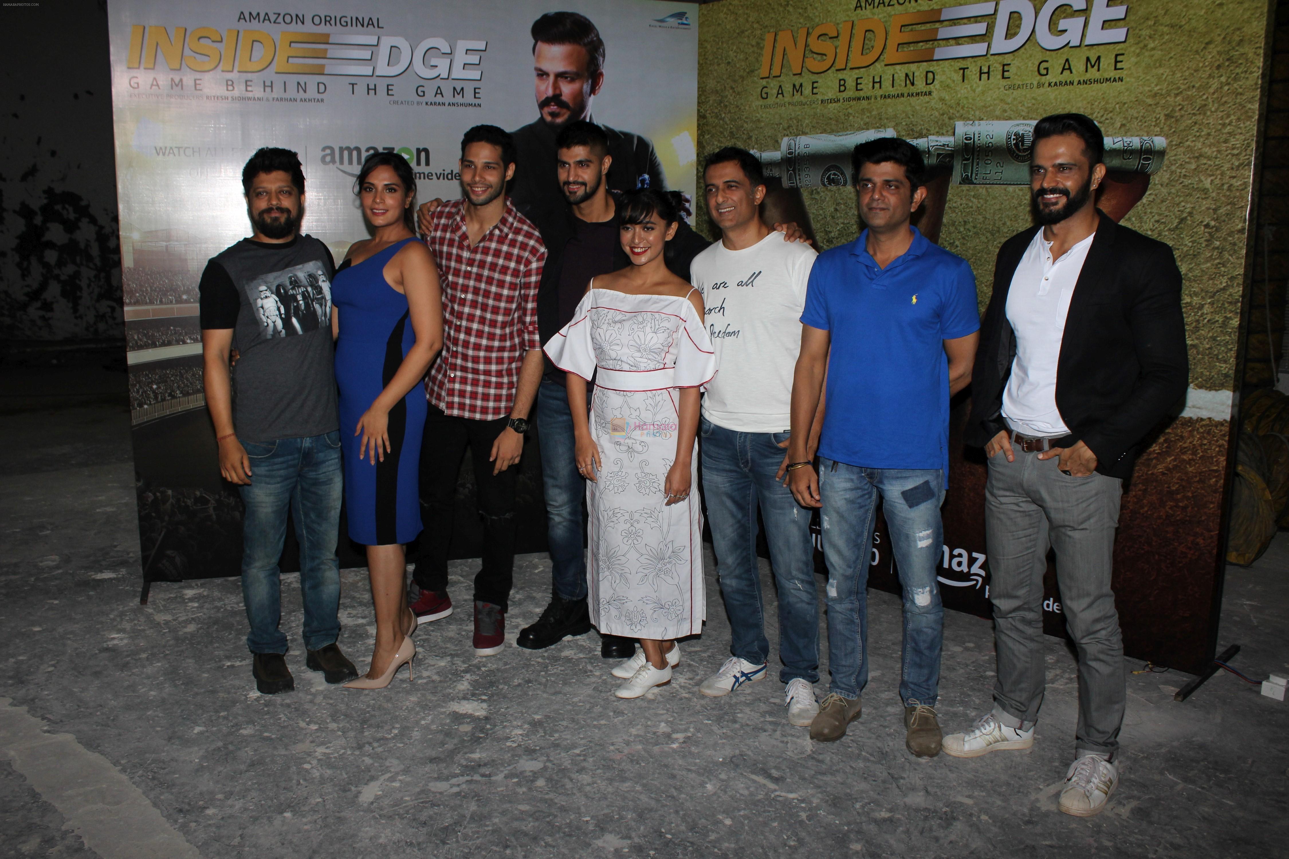Sanjay Suri, Tanuj Virwani, Sayani Gupta, Richa Chadda, Amit Sial, Jitin Gulati, Siddhant Chaturvedi at the promotion of Inside Edge on 4th July 2017