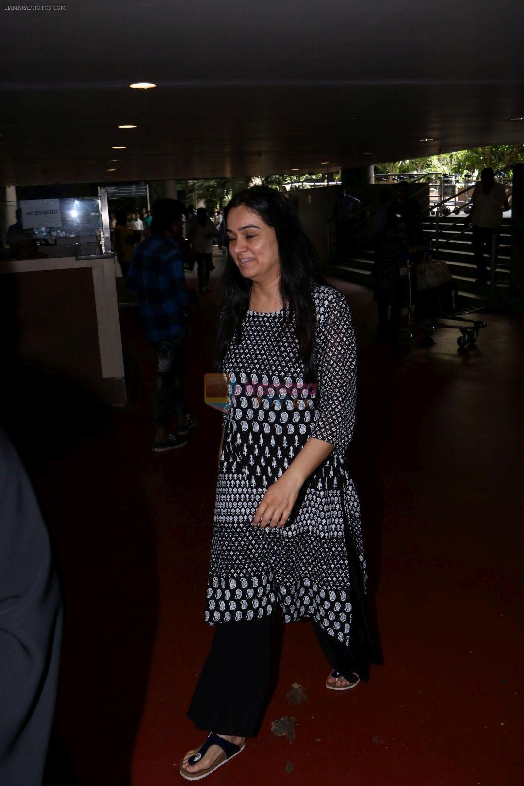 Padmini Kolhapure spotted at the Airport on 10th July 2017