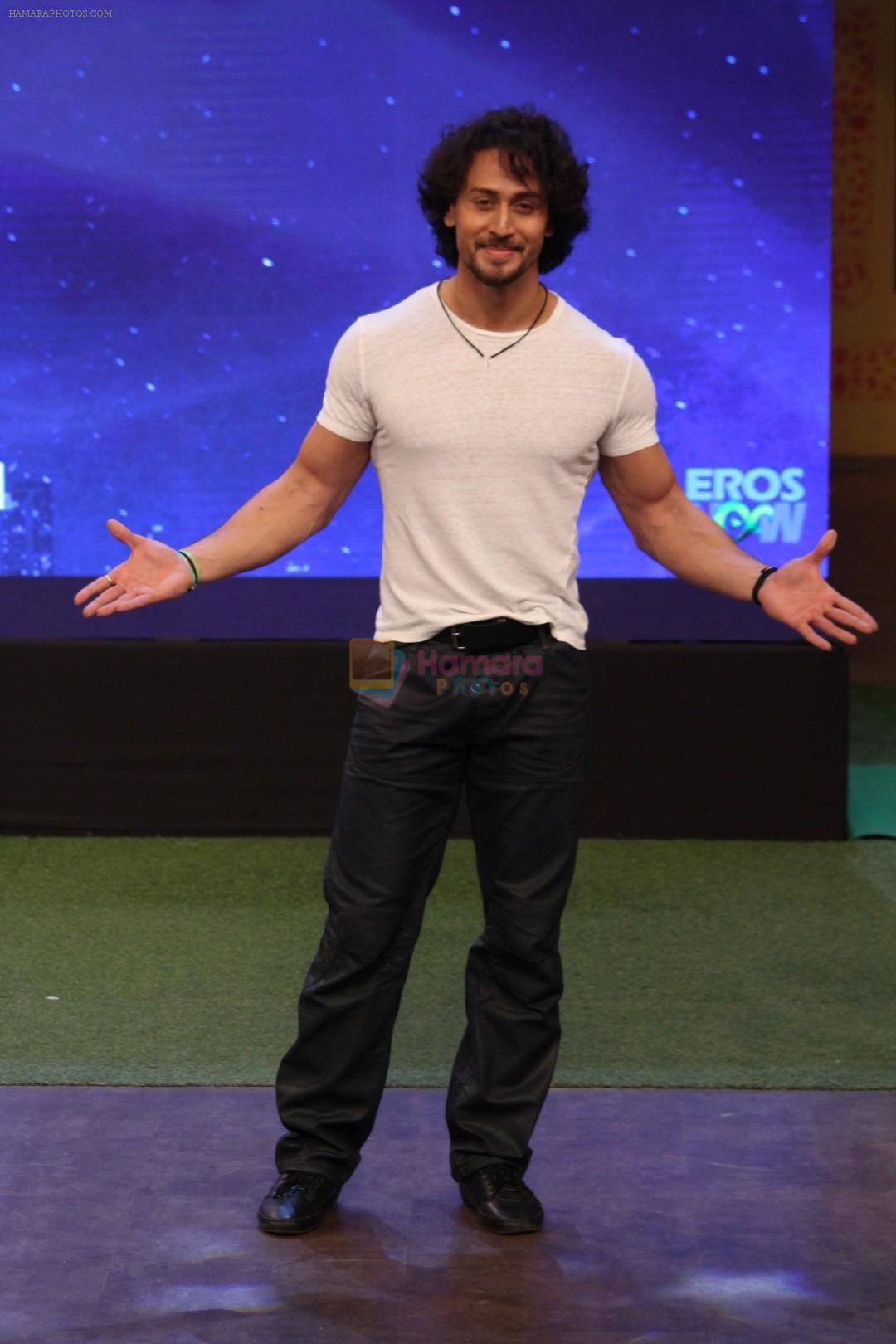 Tiger Shroff at the Launch Of Song Beparwah on the sets of The Kapil Sharma Show on 13th July 2017