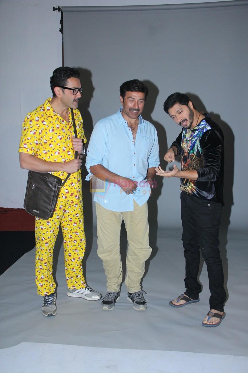 Bobby Deol, Sunny Deol and Shreyas Talpade were spotted shooting for a promotional photo shoot for their upcoming film Poster Boys in Mehboob Studio on 17th July 2017
