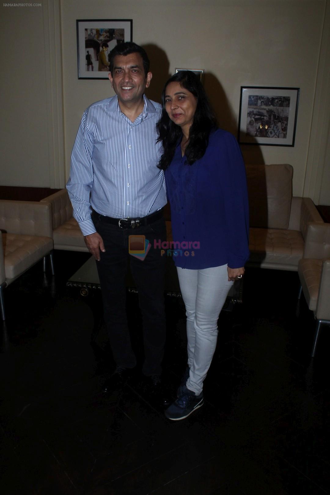 Sanjeev Kapoor Spotted At JW Marriott on 19th July 2017