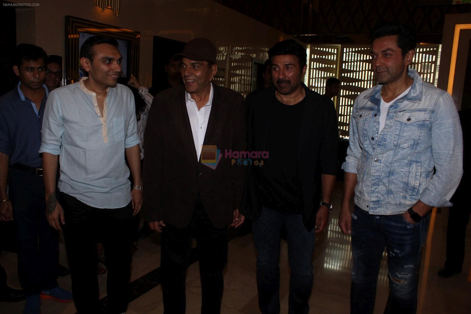 Dharmendra, Sunny Deol, Bobby Deol at the Trailer Launch Of Film Poster Boys on 24th July 2017