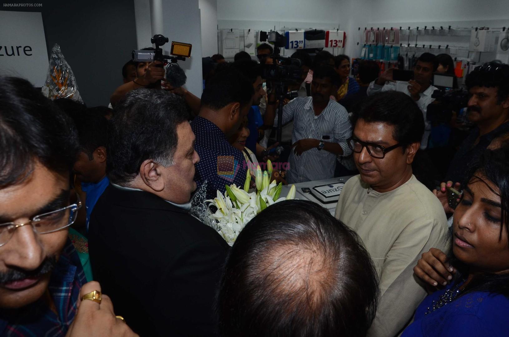 Rishi Kapoor at the Launch OF Zanai Bhosle's iAzure, Apple Store on 30th July 2017