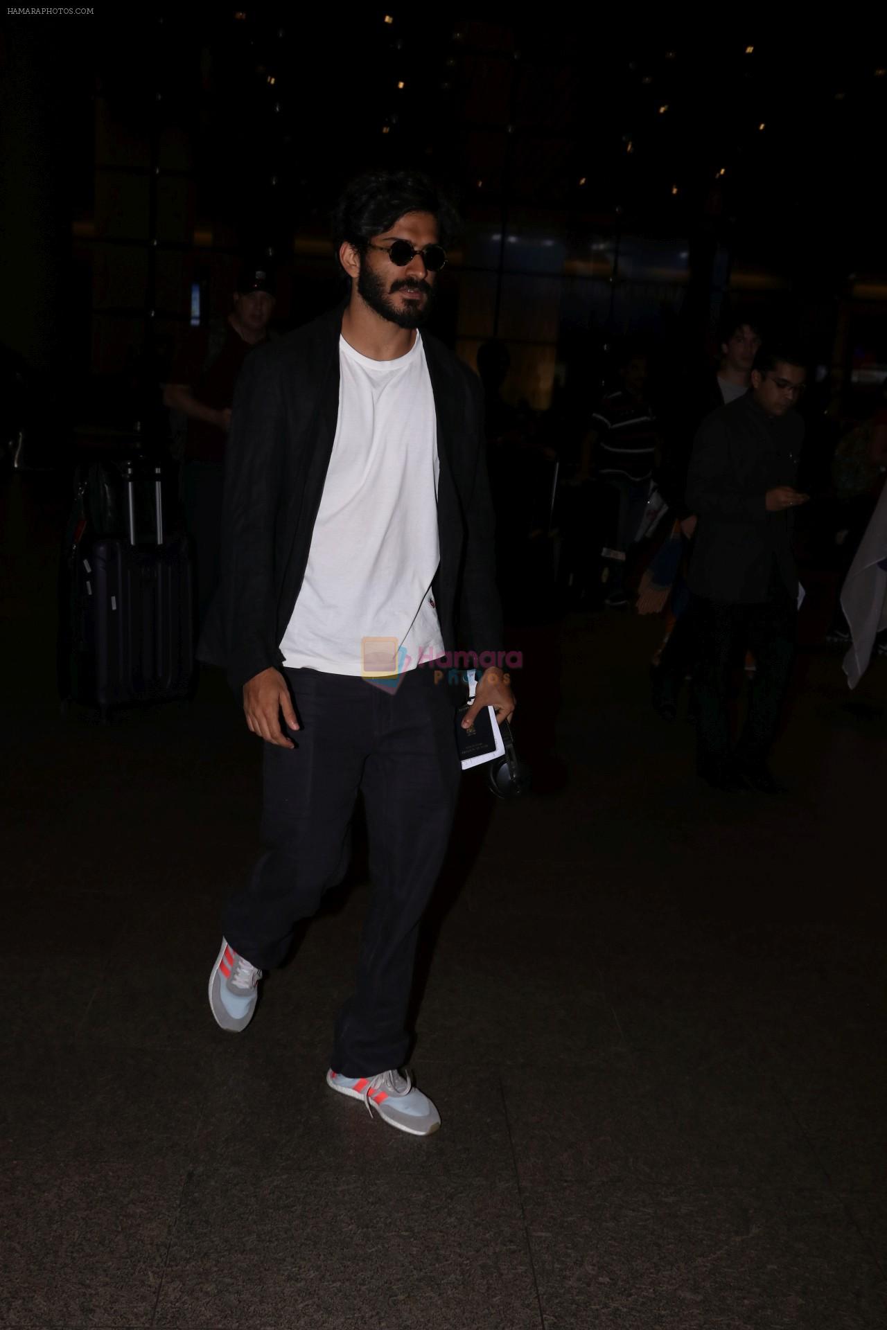 Harshvardhan Kapoor Spotted At Airport on 9th Aug 2017