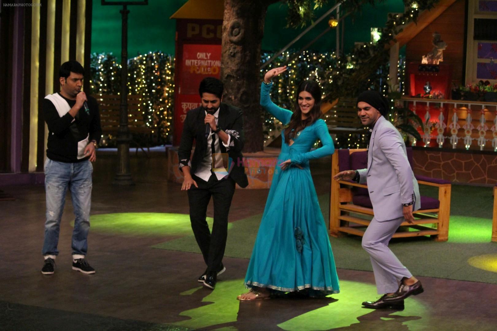Ayushmann Khurrana, Rajkummar Rao, Kriti Sanon promote Bareilly Ki Barfi on the sets of The Kapil Sharma Show on 9th Aug 2017