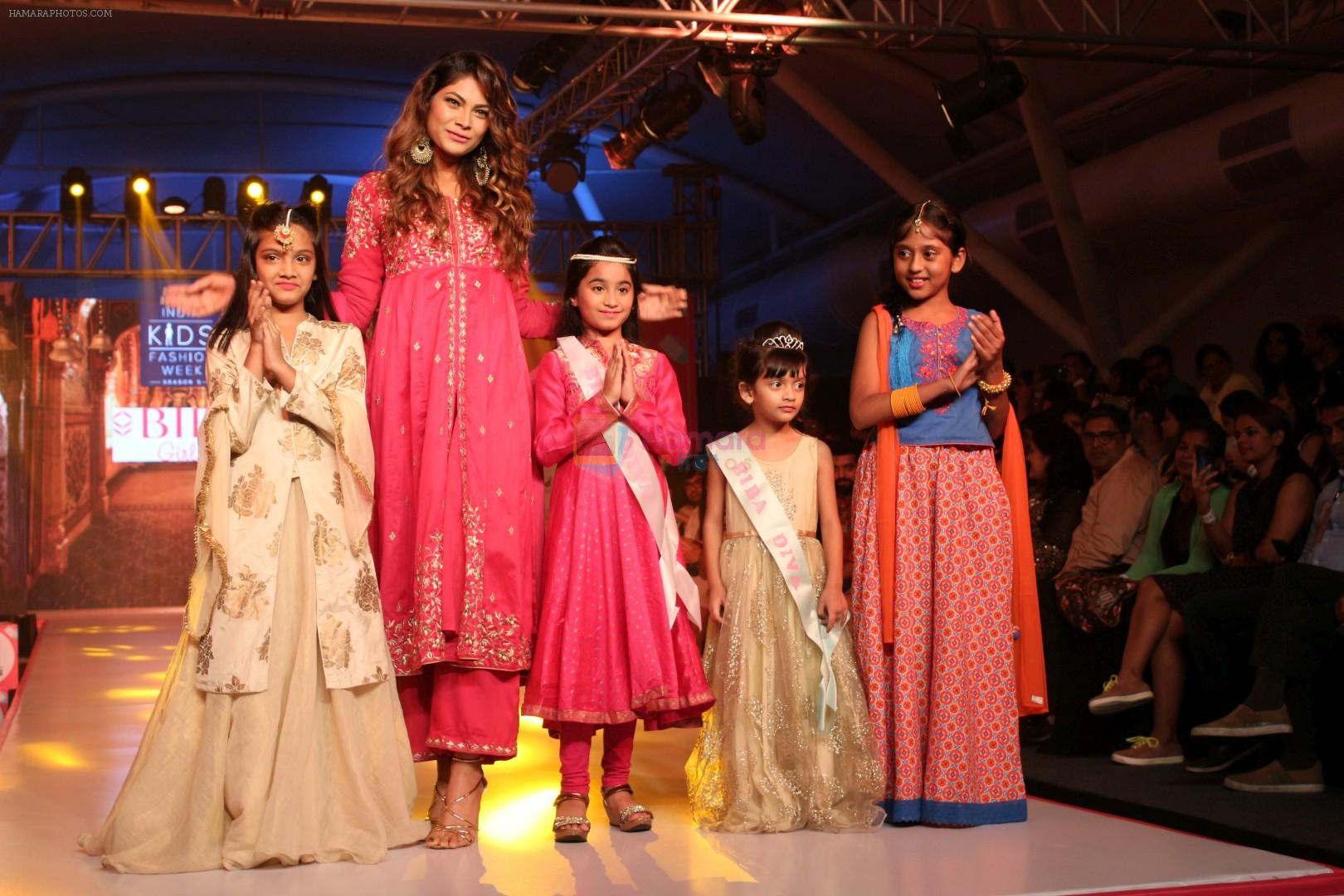 Lopamudra Raut At India Kids Fashion Week 2017 on 13th Aug 2017