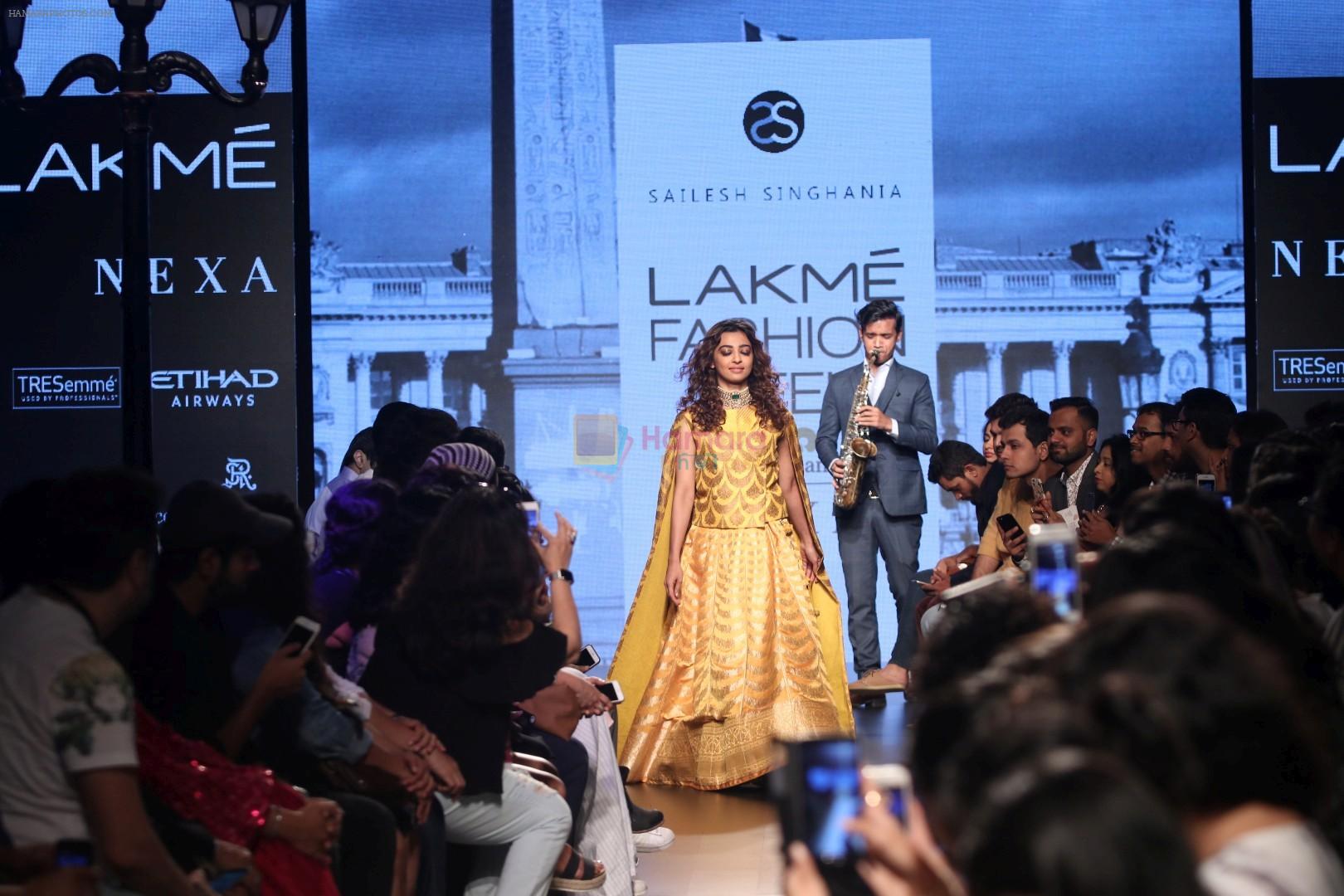 Radhika Apte At Ramp Walk For Shailesh Singhania As A Showstopper For LFW 2017 on 18th Aug 2017