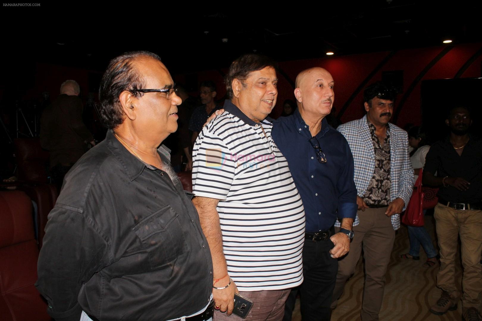 Anupam Kher, David Dhawan, Satish Kaushik at the Trailer Launch Of Film Ranchi Diaries on 12th Sept 2017
