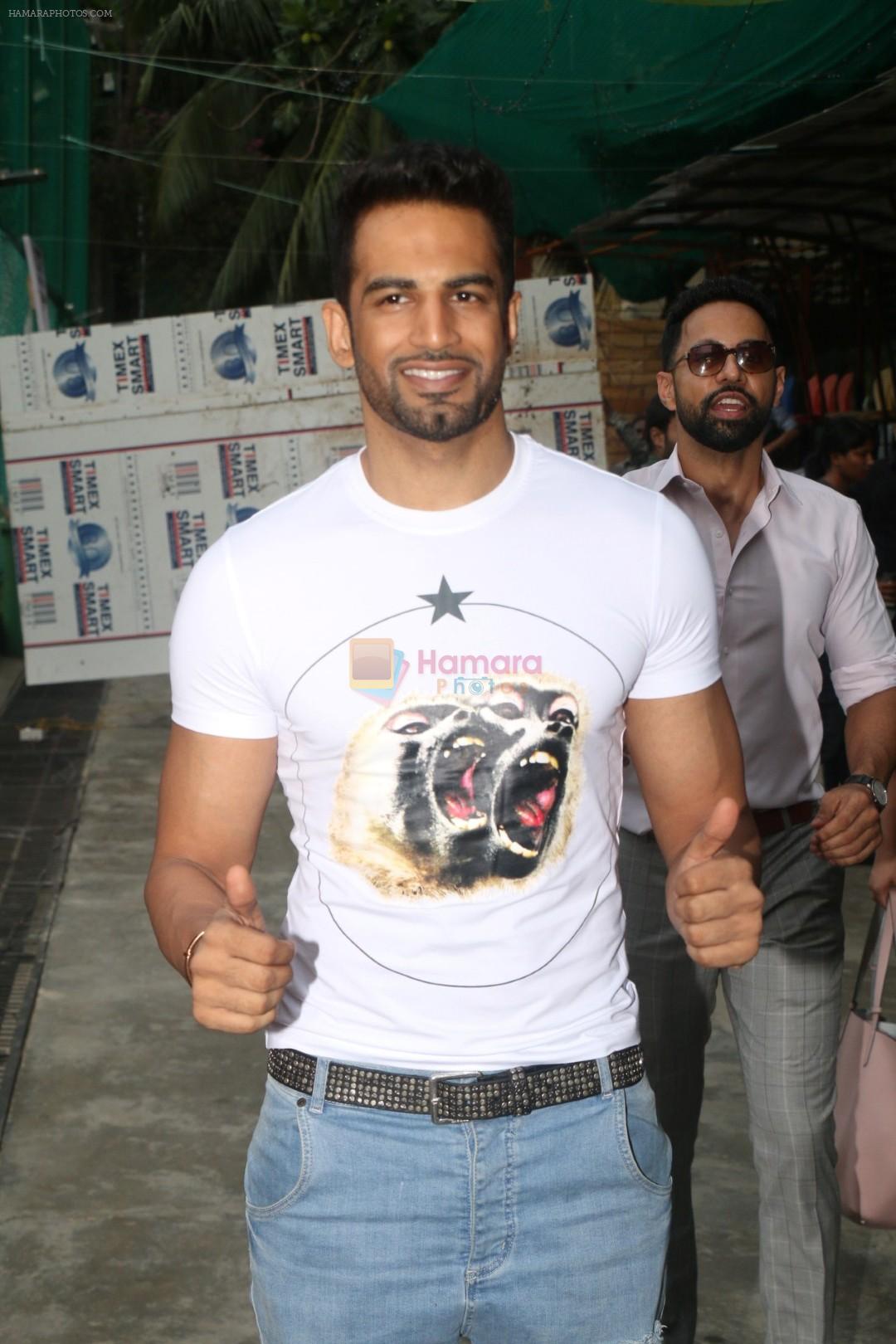 Upen Patel at the Opening Ceremony of The Roots Premier League on 13th Sept 2017