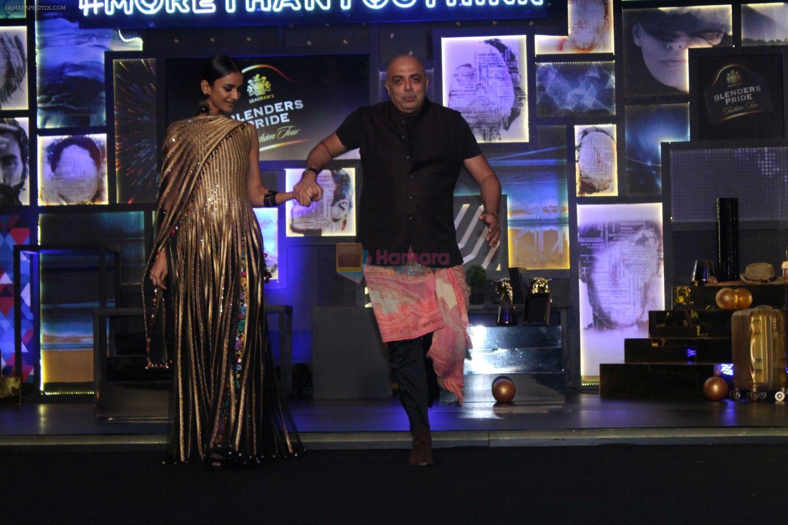 Tarun Tahiliani at The Preview of Blenders Pride Fashion Tour 2017 on 5th Oct 2017
