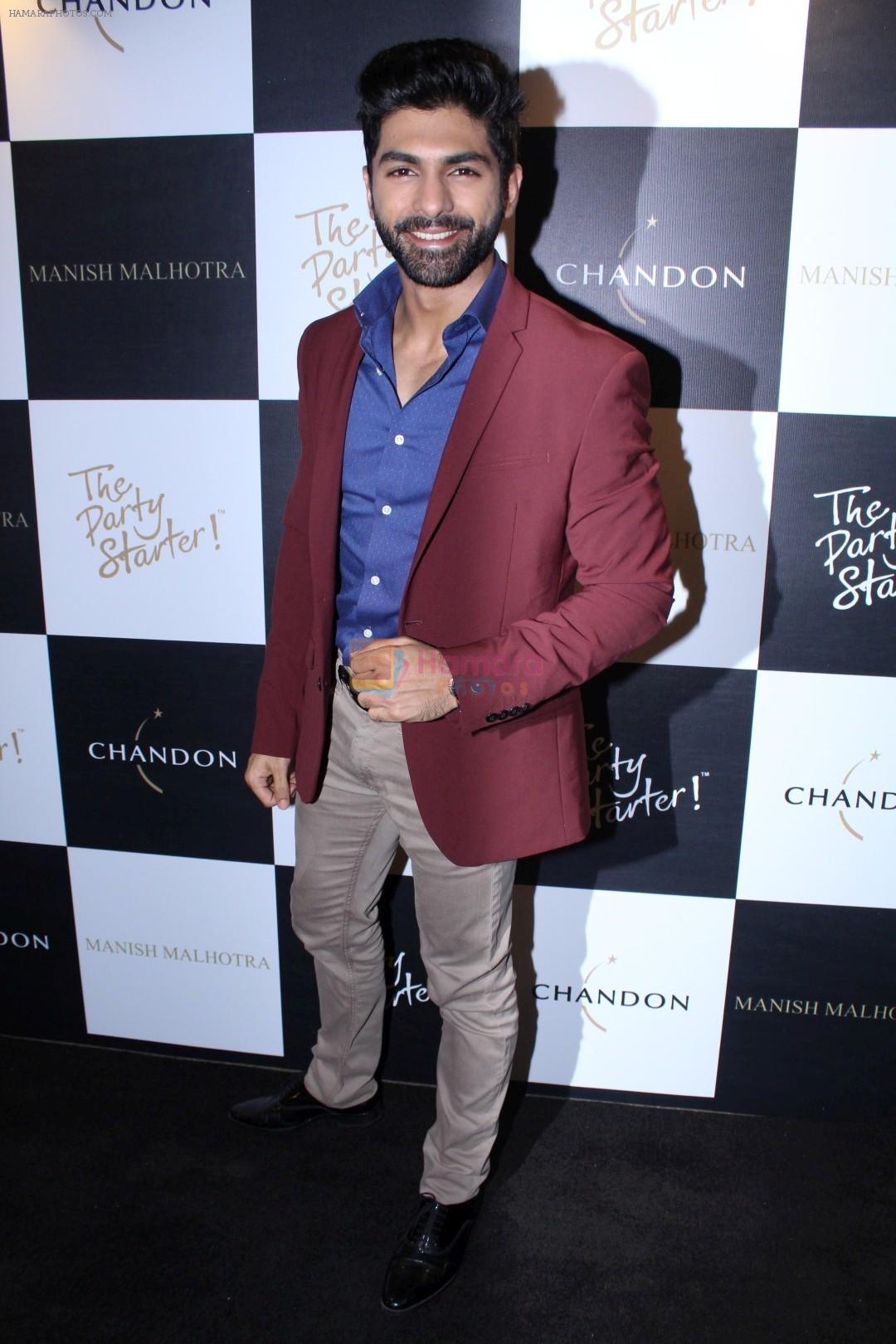Taaha Shah at Moet & Chandon and Manish Malhotra�s bash at The Party Starter on 9th Oct 2017