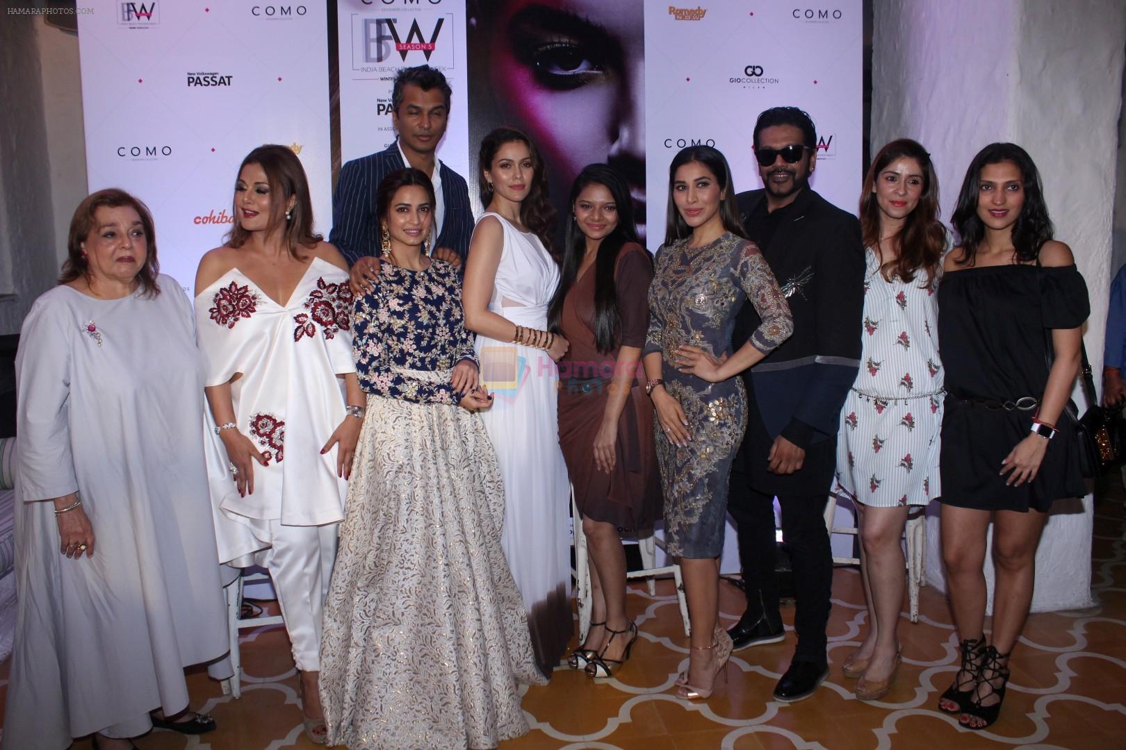 Kriti Kharbanda, Vikram Phadnis, Waluscha de Sousa, Sophie Choudry, Rocky S At The Press Conference Of India Beach Fashion Week on 23rd Oct 2017