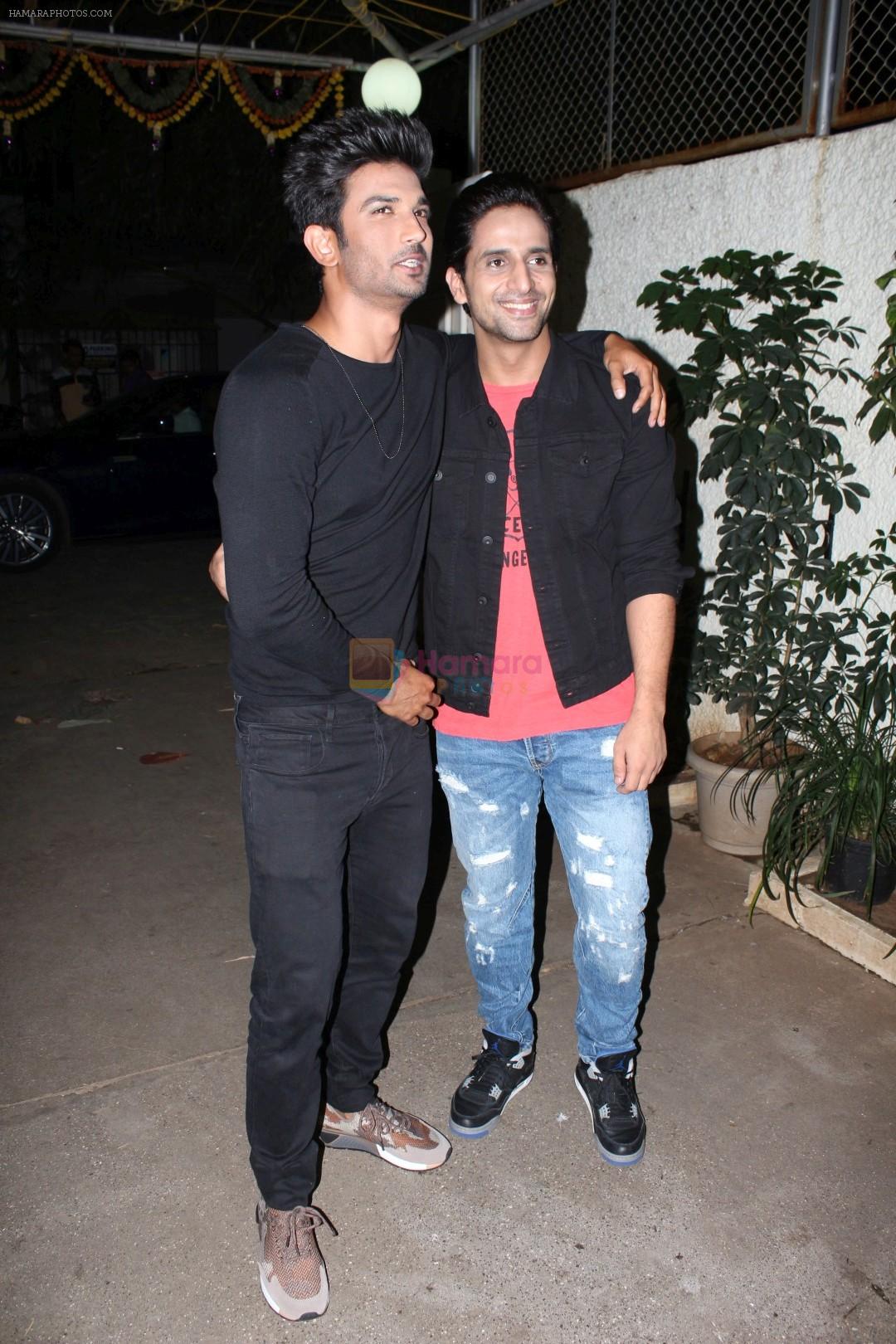 Sushant Singh Rajput, Arslan Goni at the Special Screening Of Film Jia Aur Jia on 26th Oct 2017-1