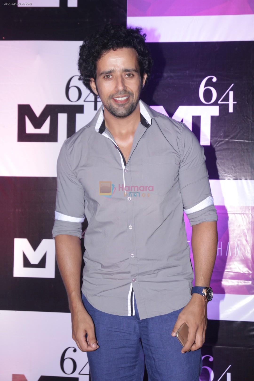 Anil Charanjeett At Red Carpet Of MT 64 The Halloween Party on 27th Oct 2017