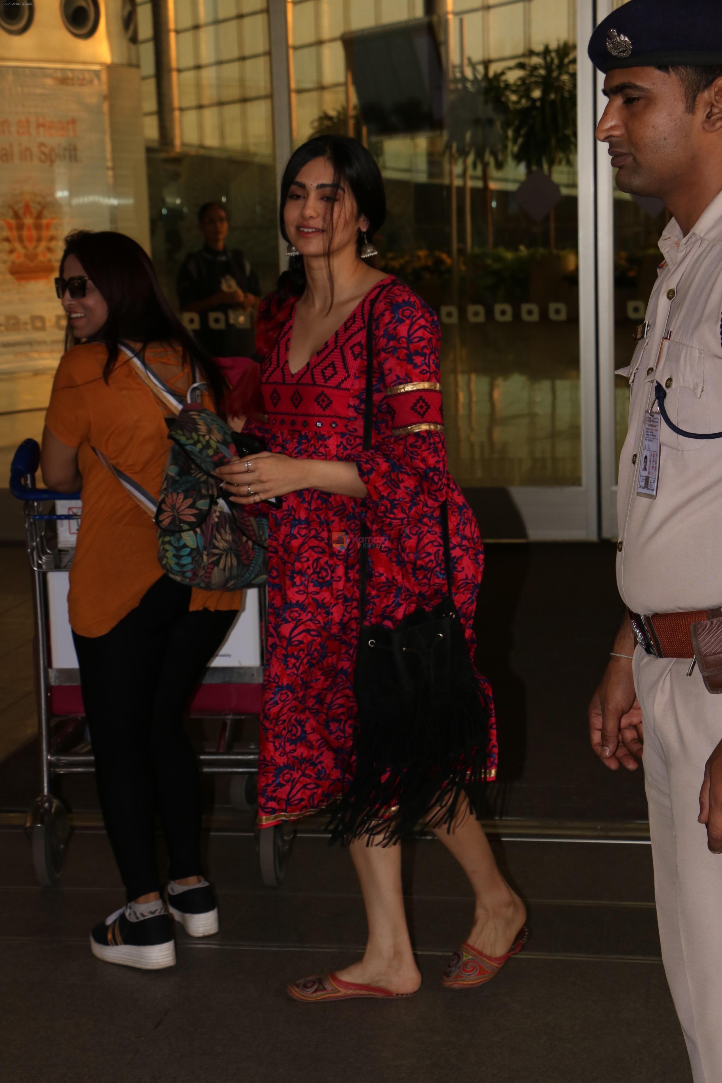 Adah Sharma Spotted At Airport on 1st Nov 2017