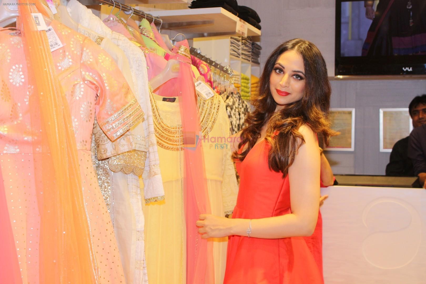 Zoya Afroz at launch of new store of Jashn on 3rd Nov 2017