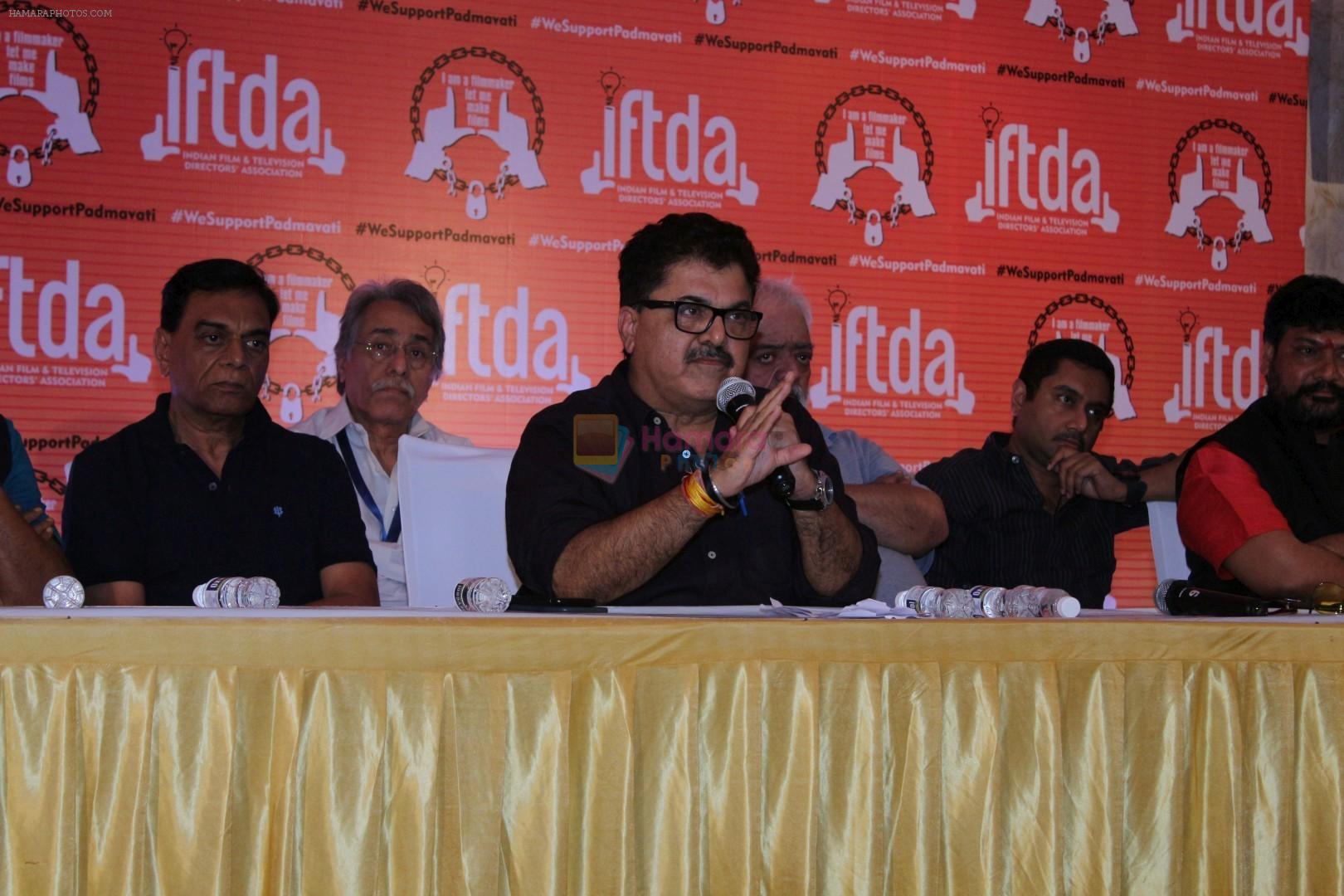 Ashok Pandit with IFTDA Association Members Came Together To Express Solidarity Towards Sanjay Leela Bhansali on 13th Nov 2017