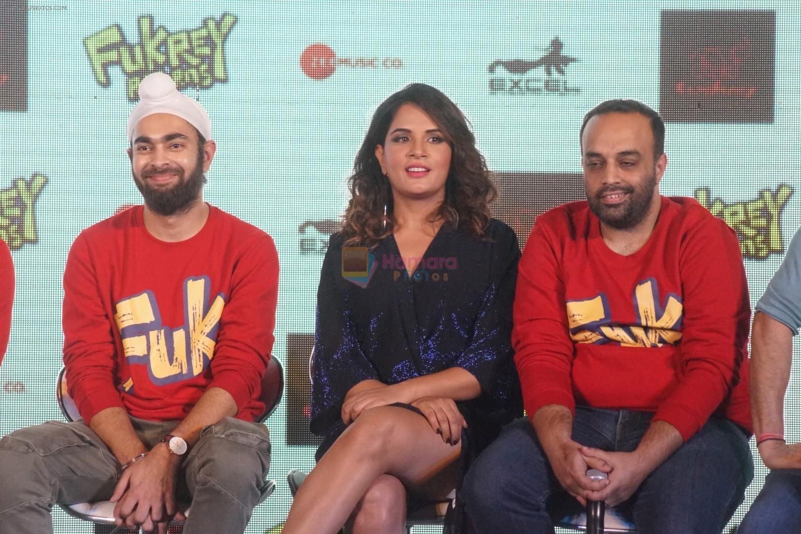 Manjot Singh, Richa Chadda, Mrighdeep Singh Lamba with Fukrey Team At Song Launch Of Film Fukrey Returns Mehbooba on 15th Nov 2017