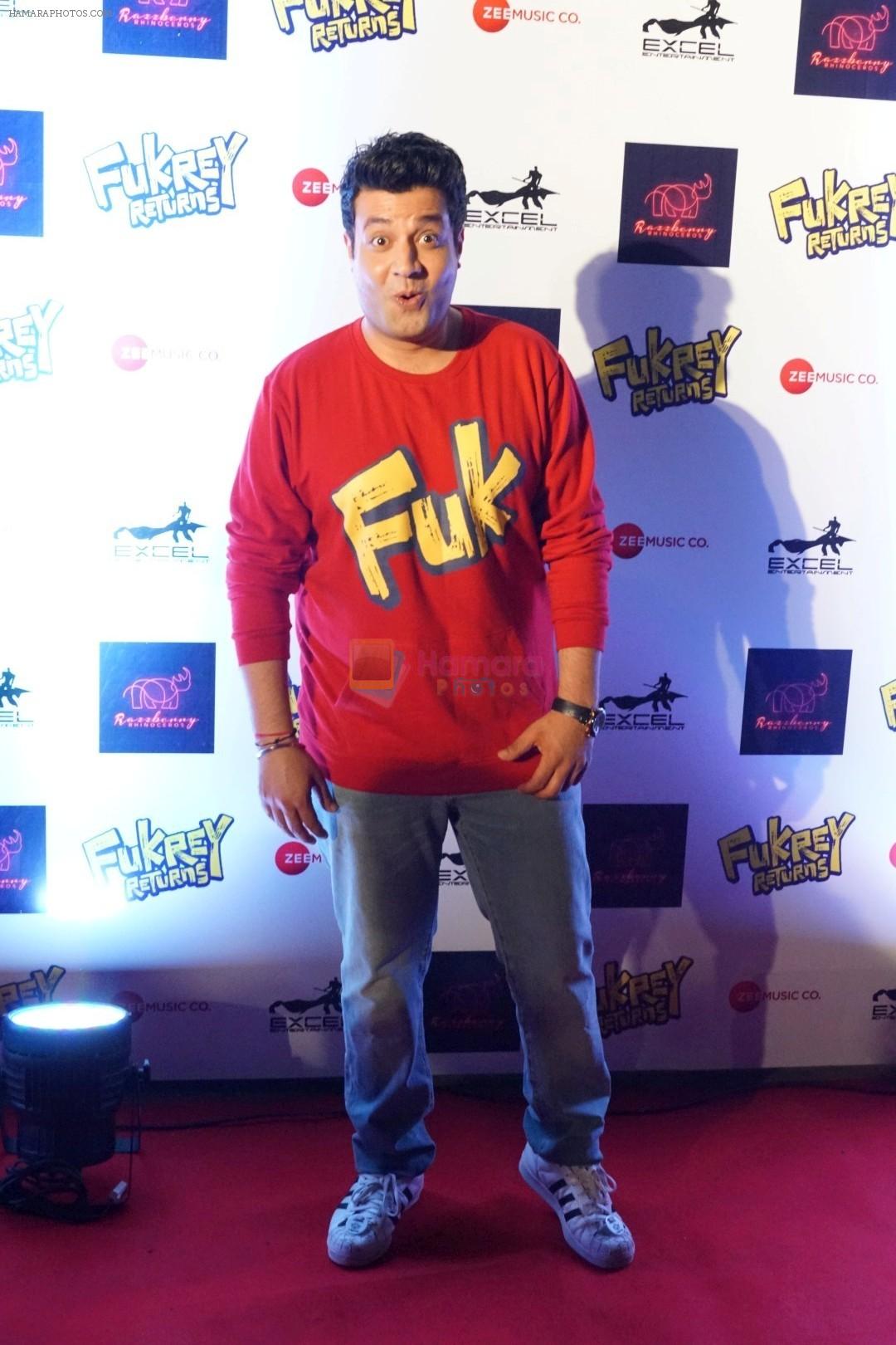 Varun Sharma with Fukrey Team At Song Launch Of Film Fukrey Returns Mehbooba on 15th Nov 2017