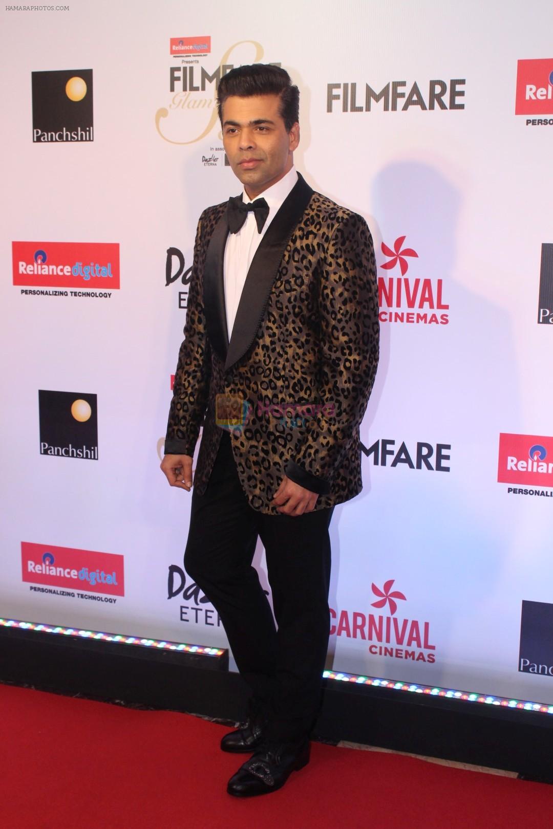 Karan Johar at the Red Carpet Of Filmfare Glamour & Style Awards on 1st Dec 2017