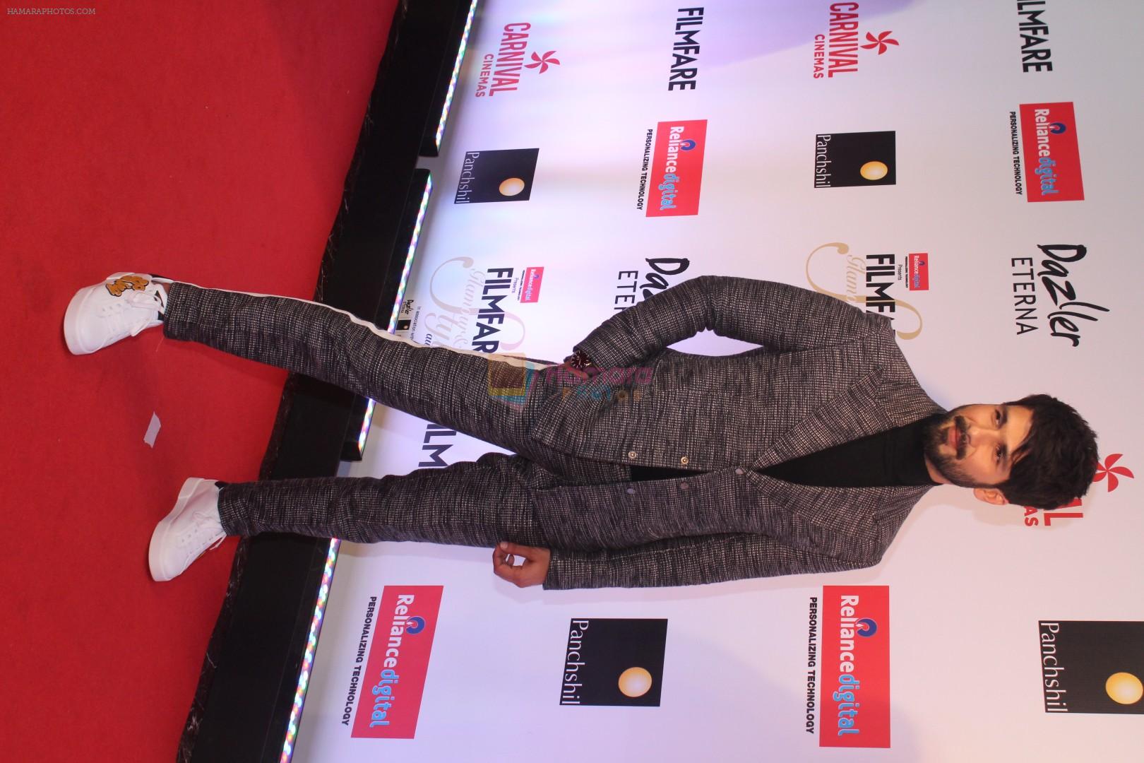 Shahid Kapoor at the Red Carpet Of Filmfare Glamour & Style Awards on 1st Dec 2017