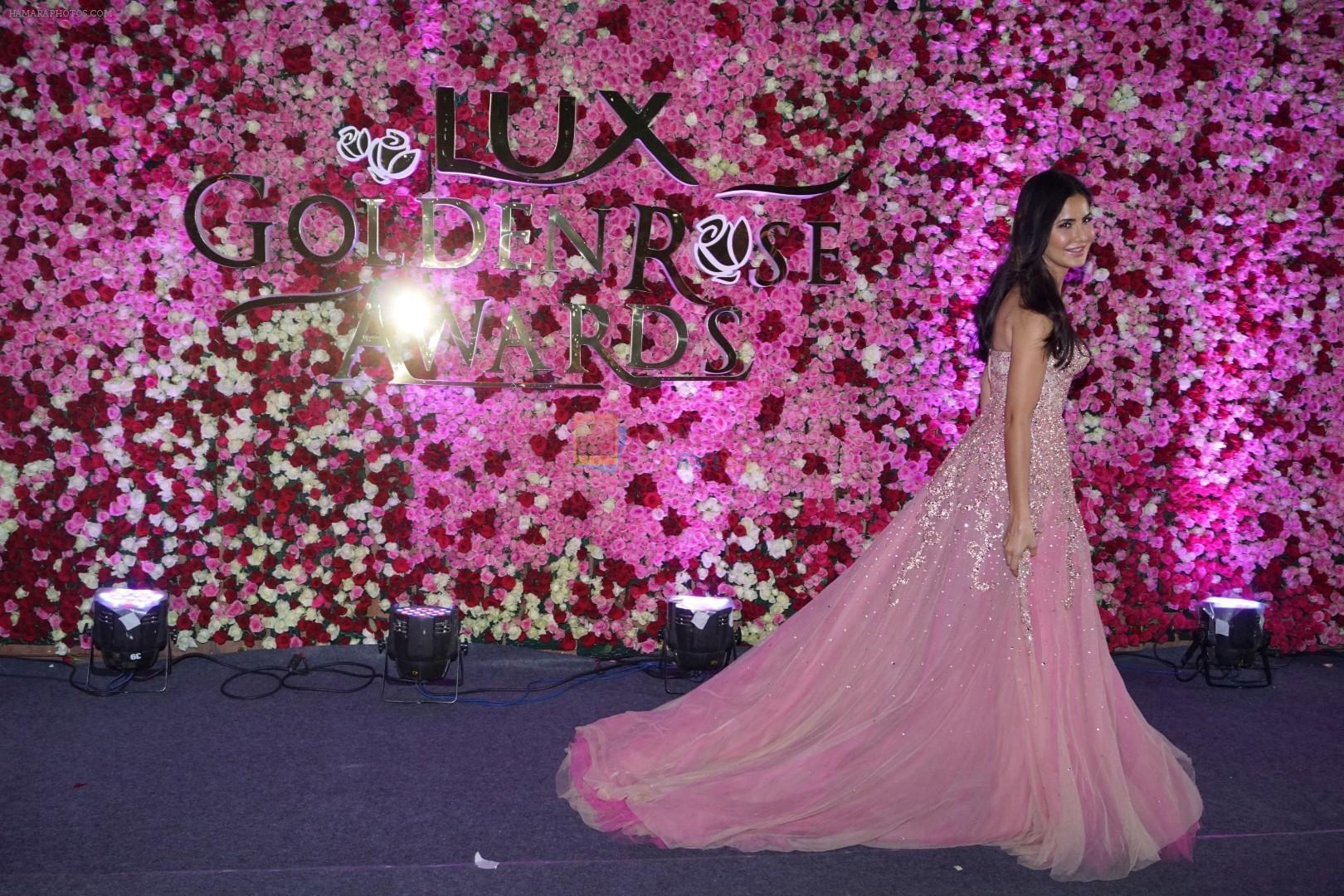 Katrina Kaif at the Red Carpet Of Lux Golden Rose Awards 2017 on 10th Dec 2017