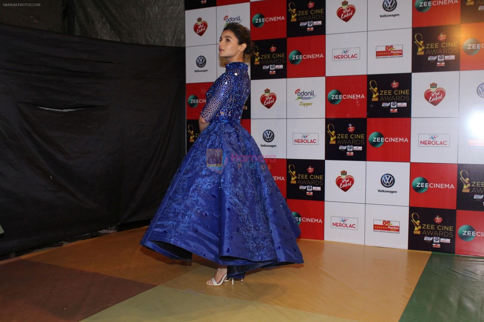 Alia Bhatt at the Red Carpet Event Of Zee Cine Awards 2018 on 19th Dec 2017
