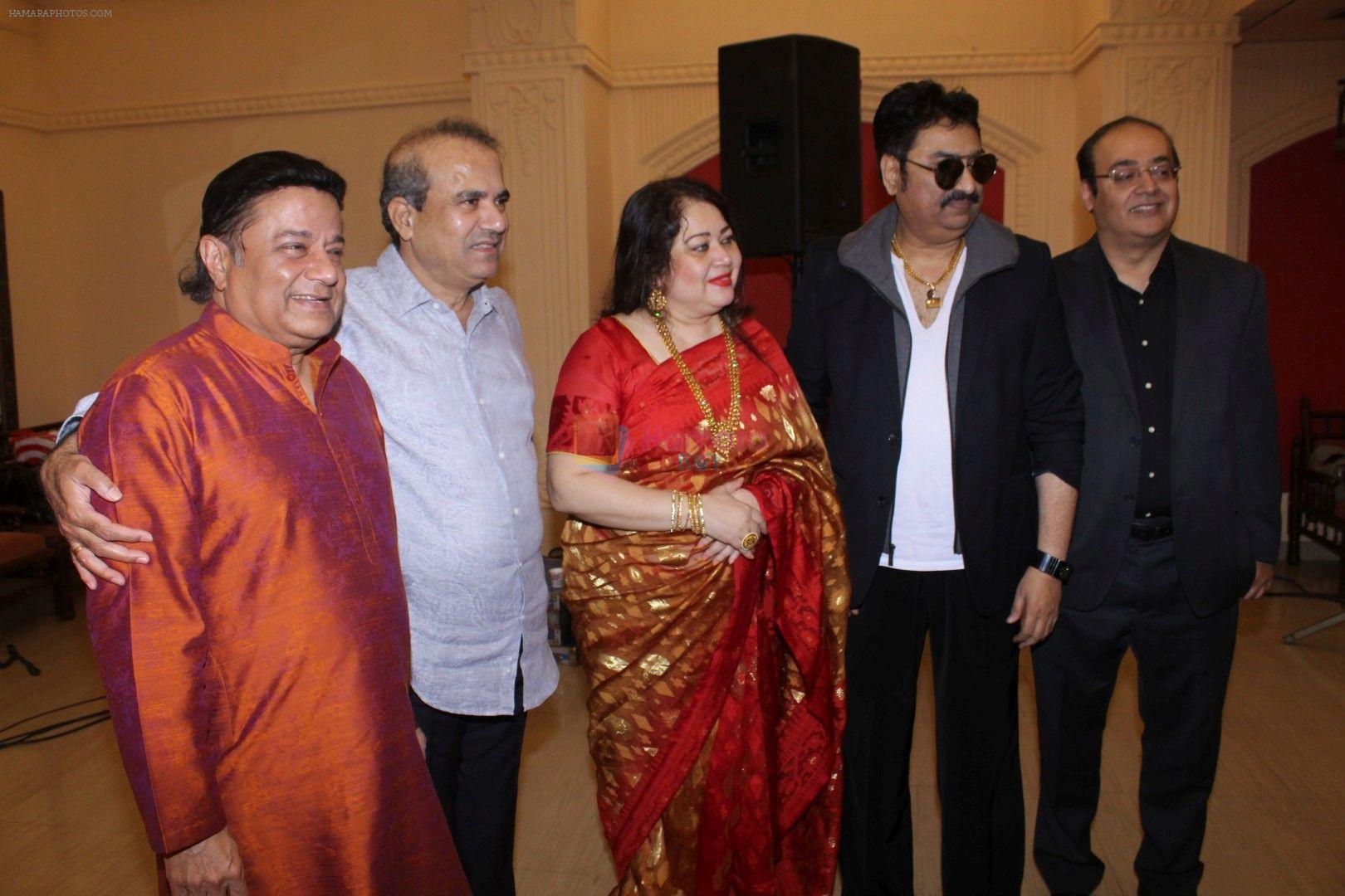 Anup Jalota, Suresh Wadkar, Kumar Sanu at the launch of New Album Tum Bin on 22nd Dec 2017