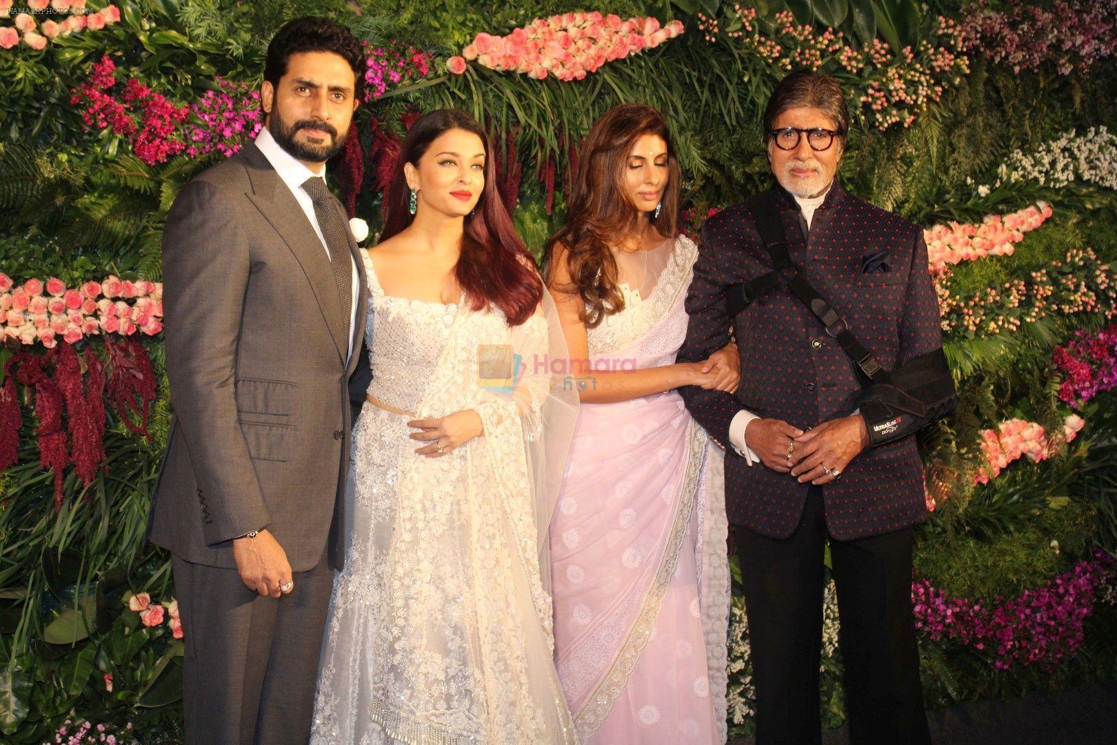 Abhishek Bachchan, Aishwarya Rai bachchan, Amitabh Bachchan, Shweta Nanda at Anushka Sharma And Virat Kohli's Wedding Celebration In Mumbai on 26th Dec 2017