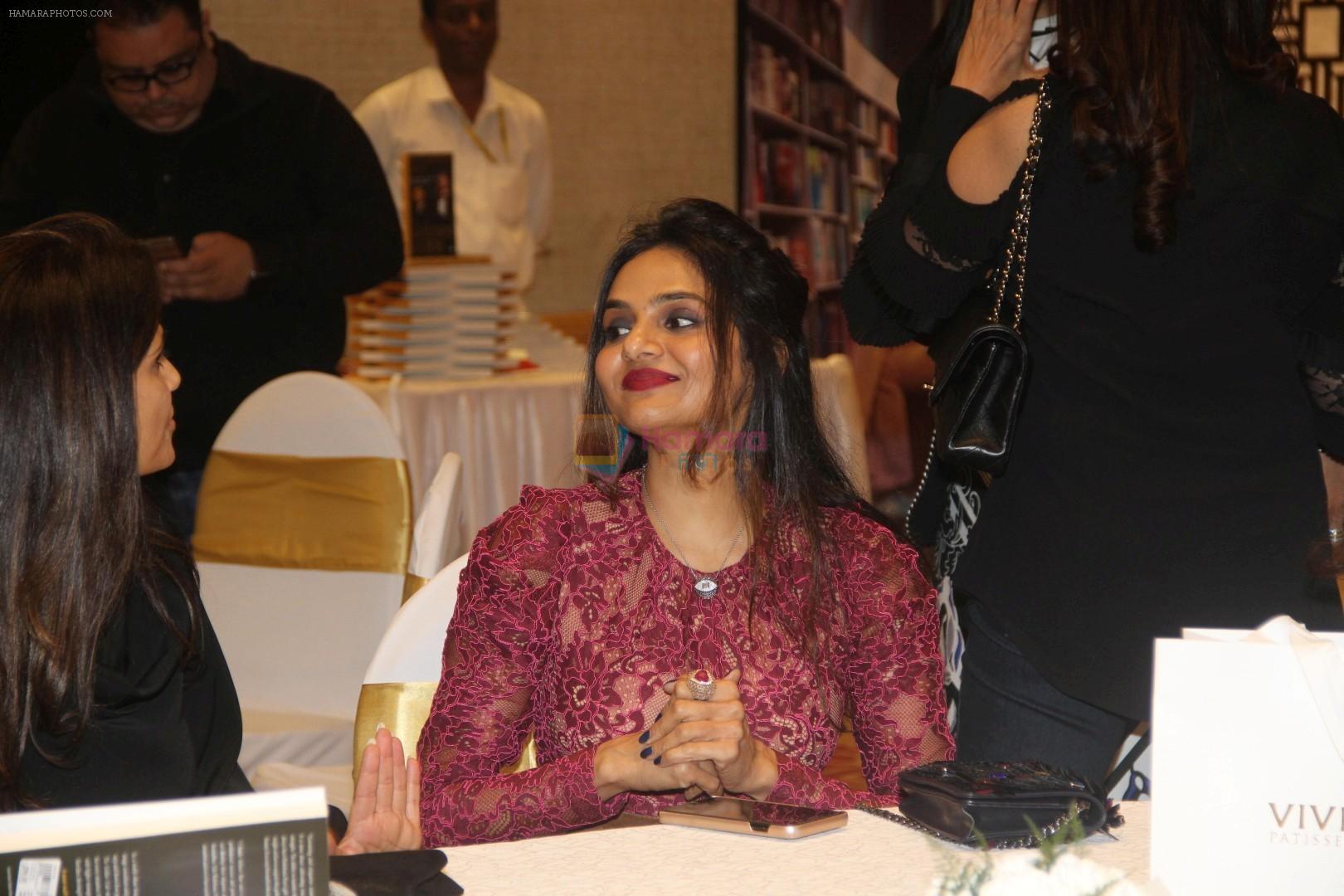Madhoo Shah at the Launch Of Rukhsana Essa's Book Golden Code At Jade Banquet Nehru Centre on 11th Jan 2018