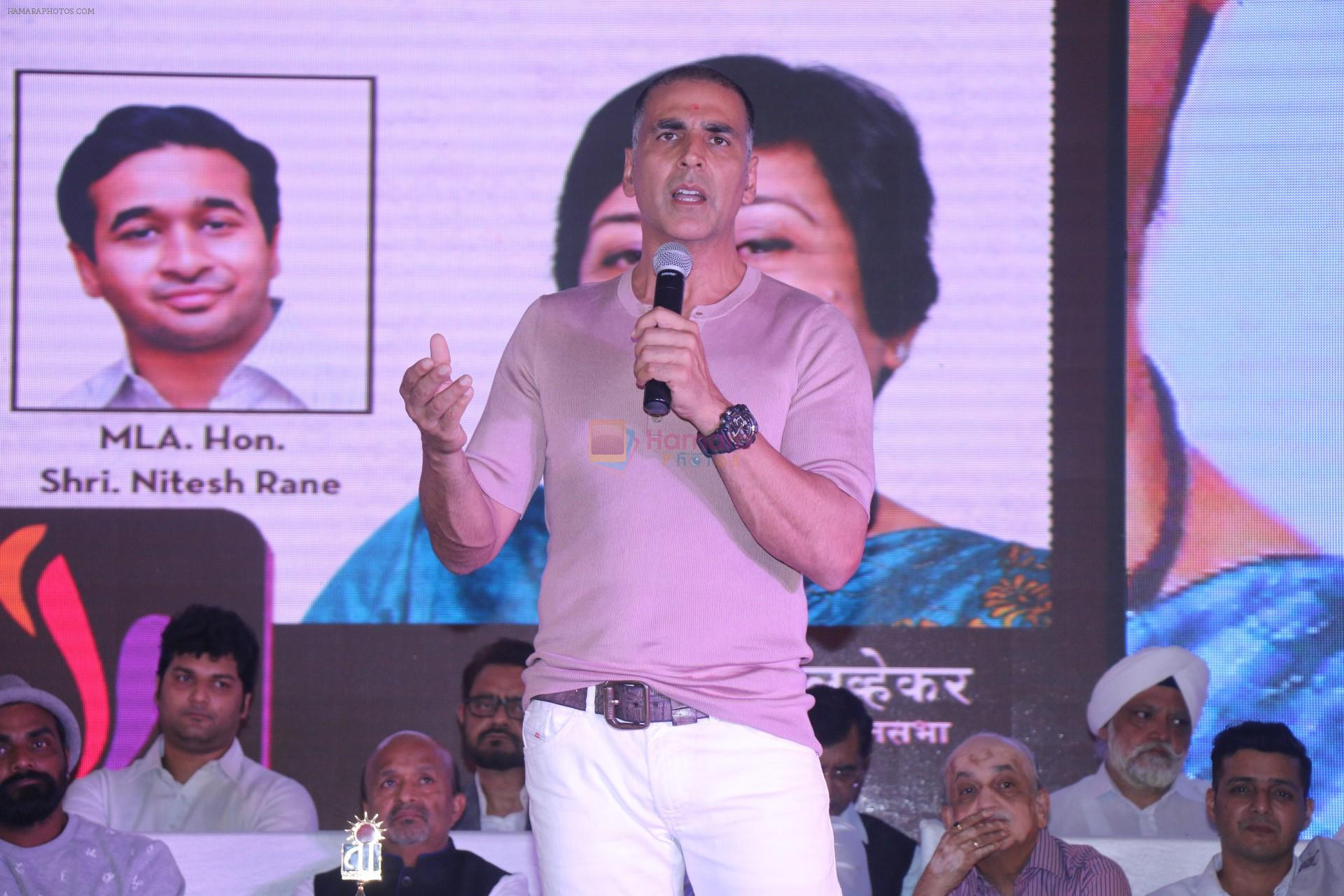 Akshay Kumar At Versova Festival 2018 on 20th Jan 2018