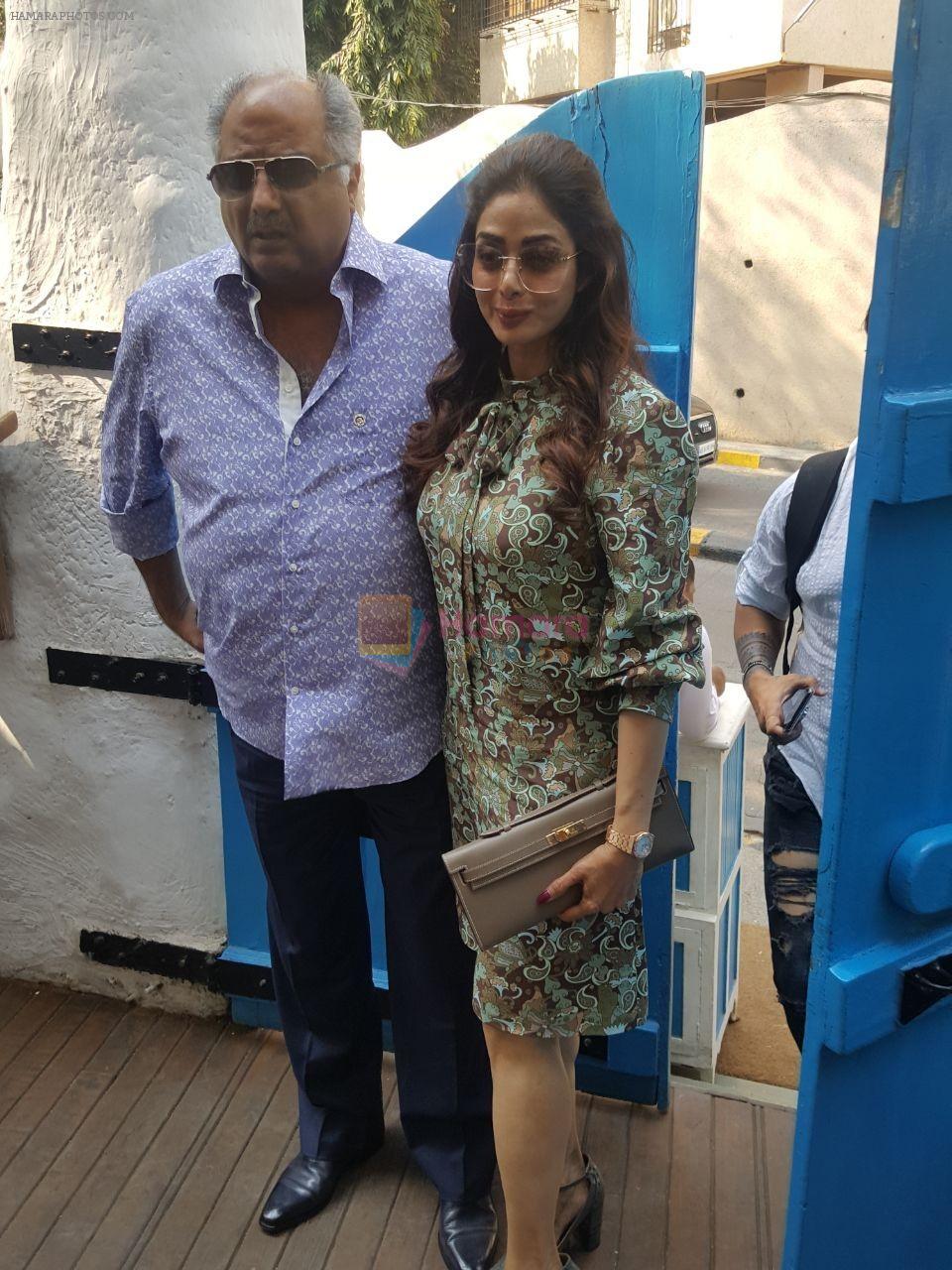 Sridevi, Boney Kapoor at the Red Carpet of Kanta Motwani's Kromakay completing 17 years celebration on 21st Jan 2018