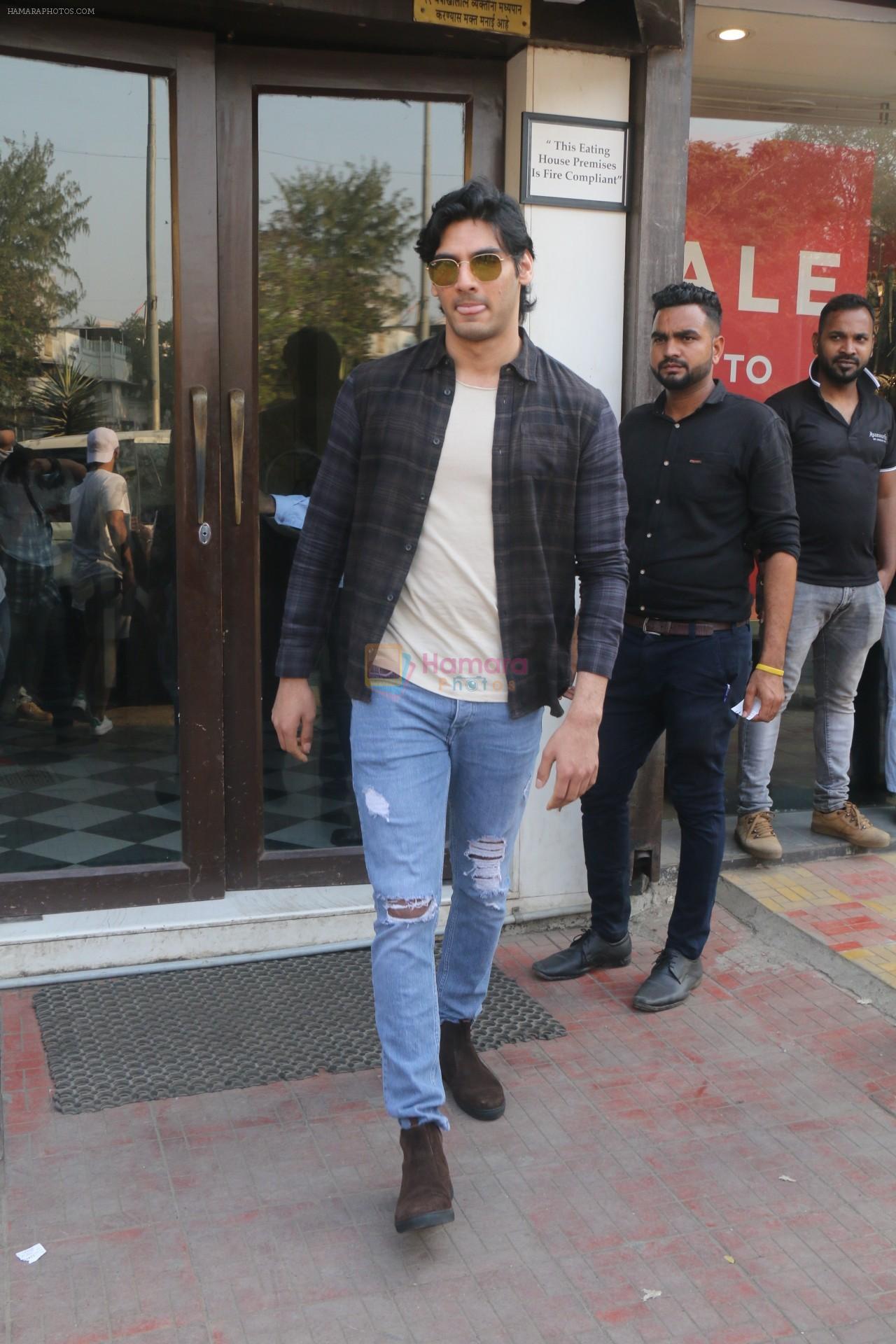 Aahan Shetty With His Girfriend Tania Shroff Spotted At Bastin,Bandra on 21st Jan 2018