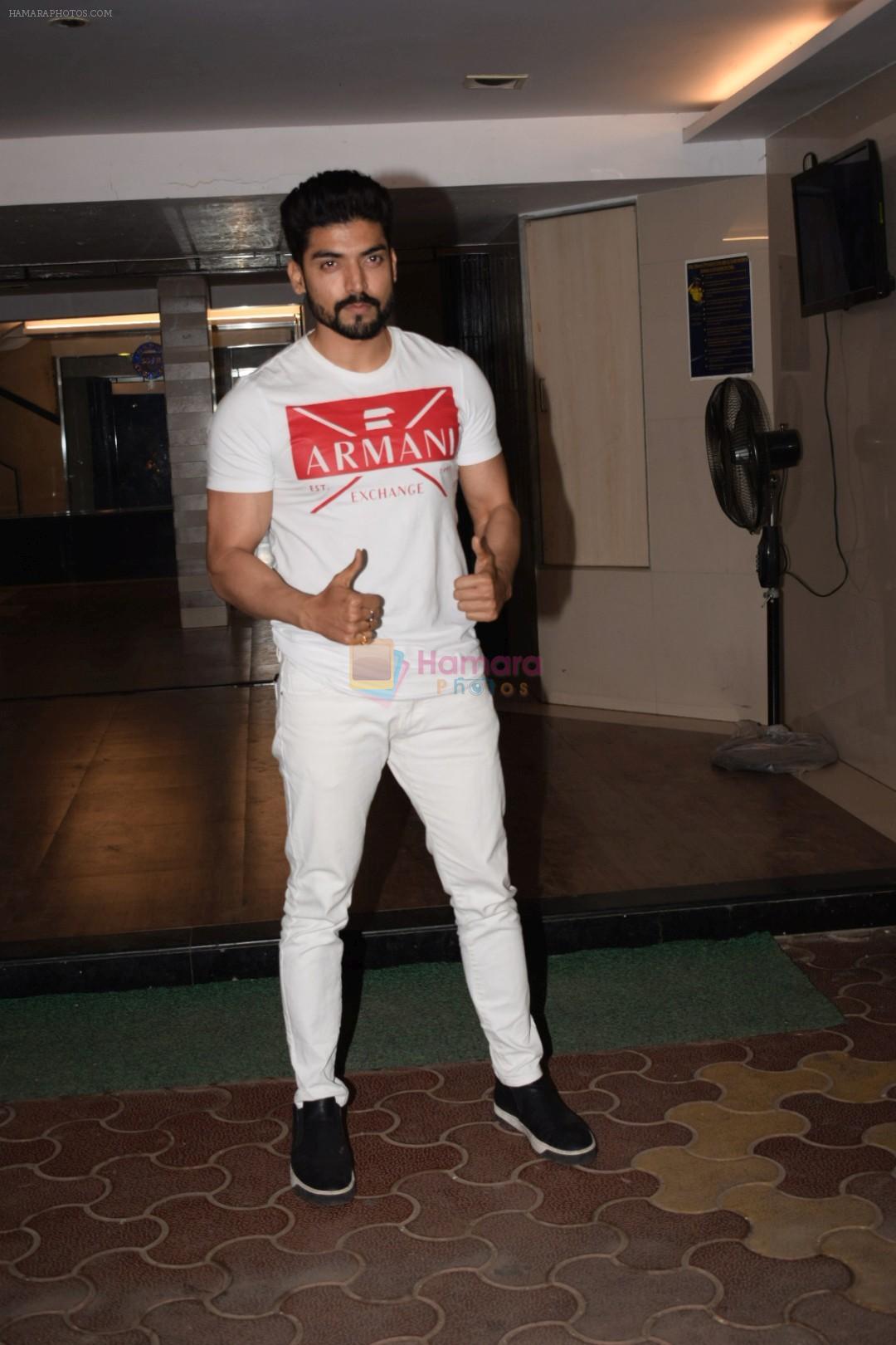 Gurmeet Choudhary at Wrapup party of Film Paltan in Sonu Sood's house on 29th Jan 2018