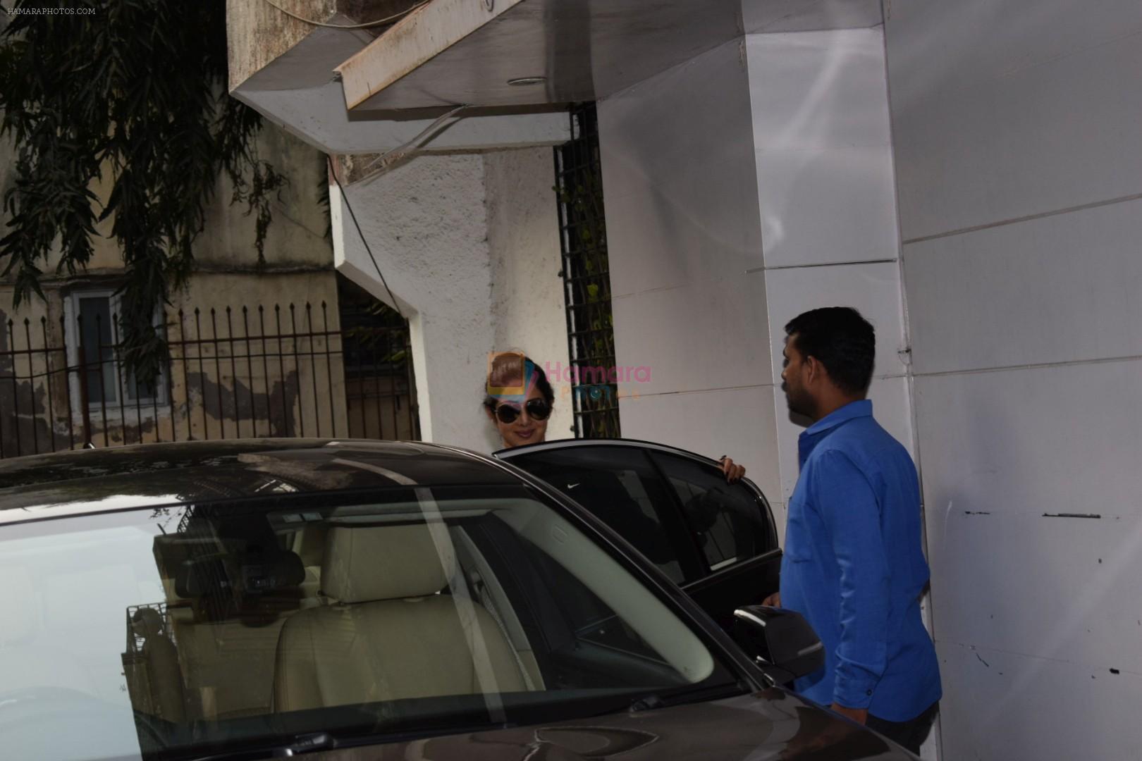 Sridevi spotted at Kromakay salon in juhu , mumbai on 15th Feb 2018